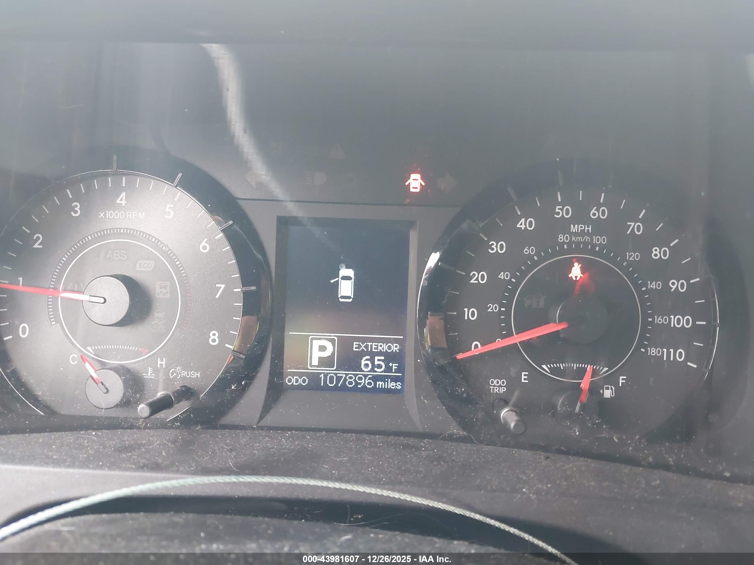 TOYOTA SIENNA image 7
