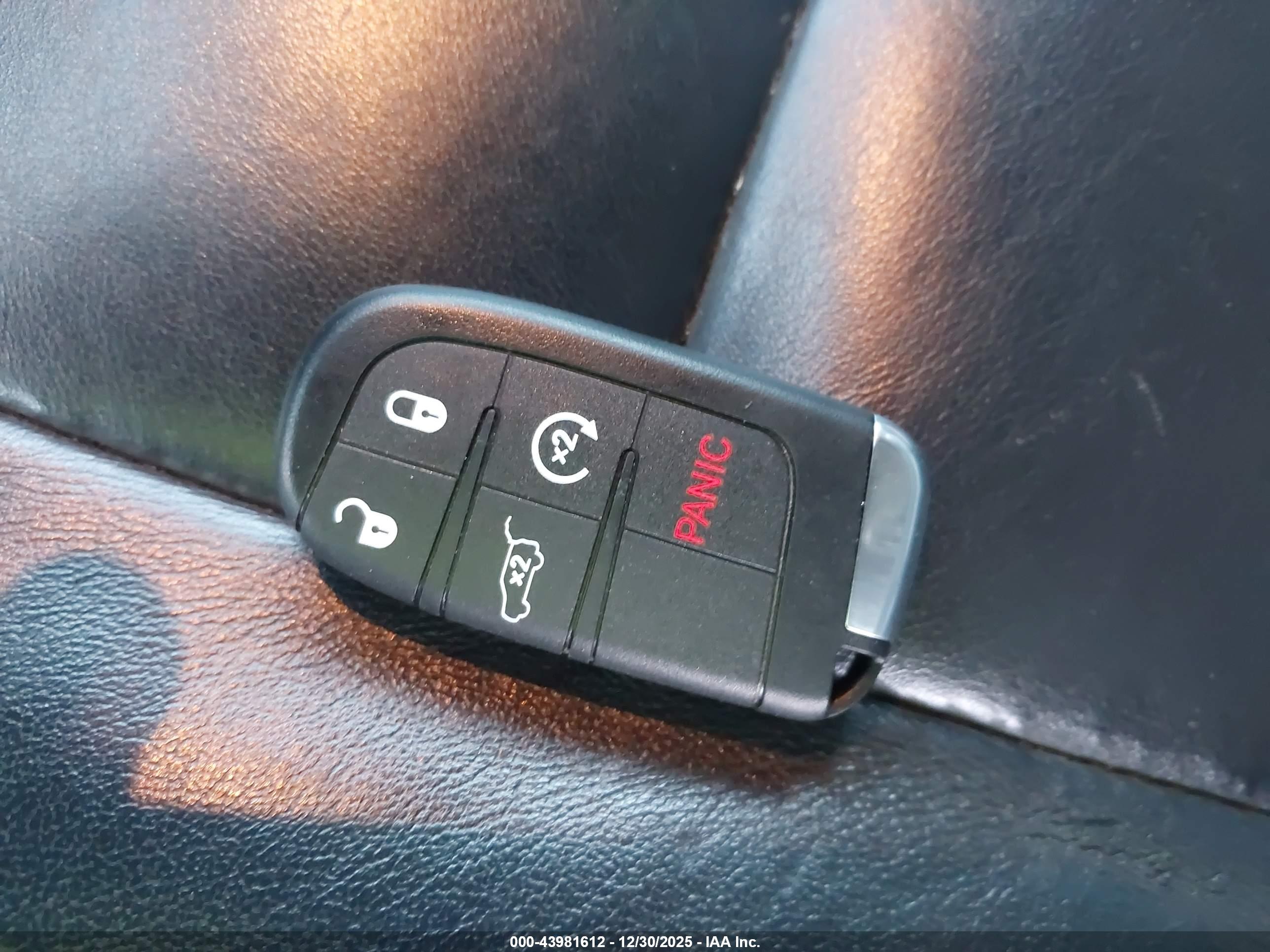 DODGE DURANGO image 11