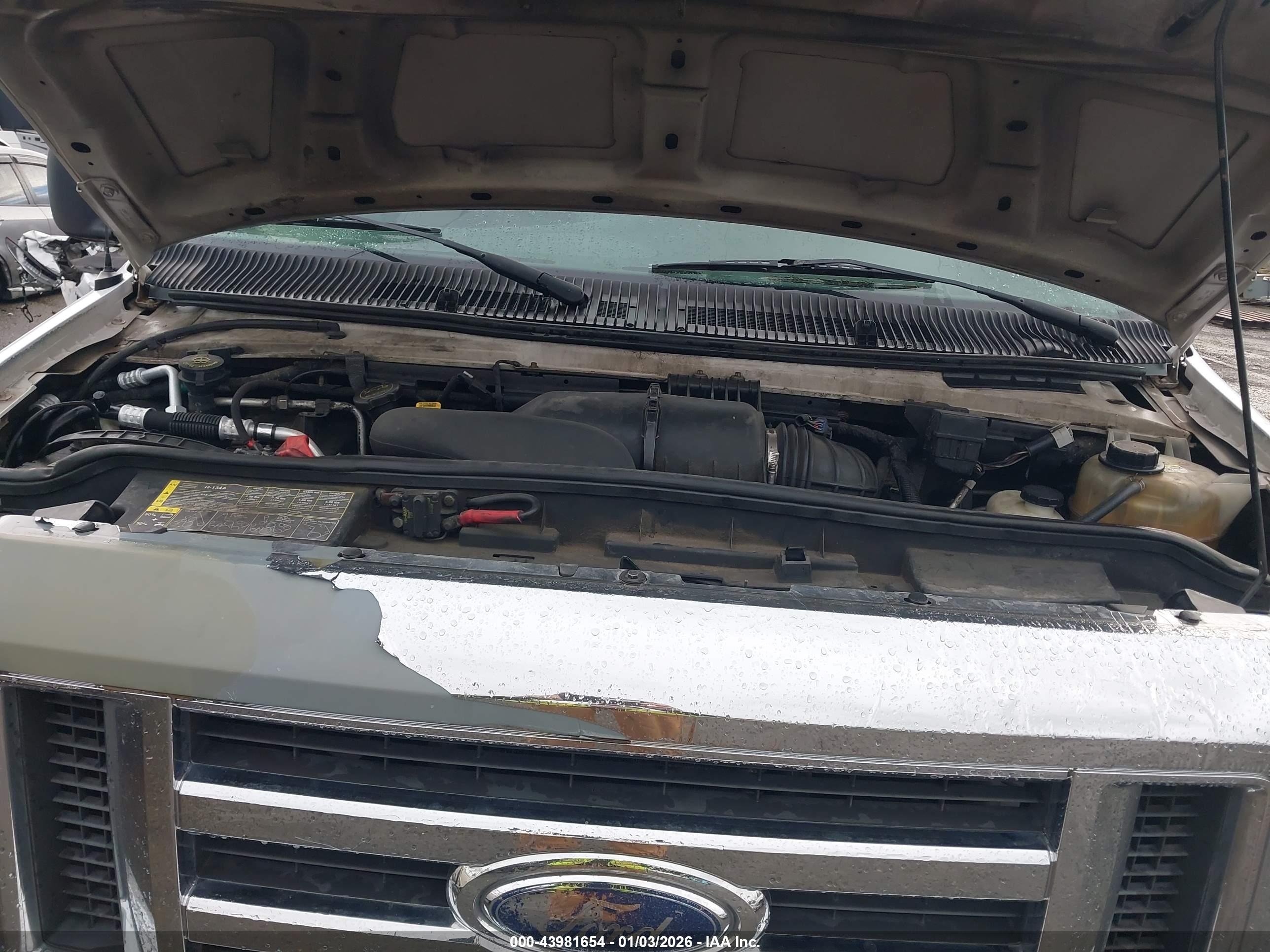 FORD E-350 image 10