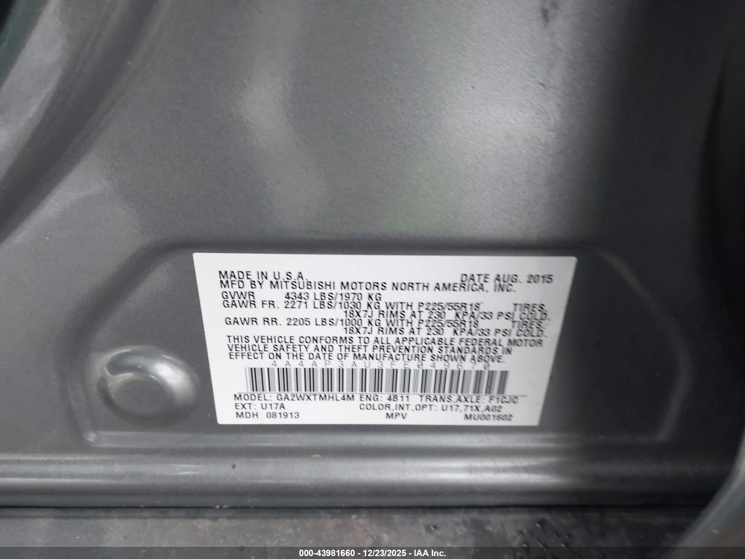 MITSUBISHI OUTLANDER image 9