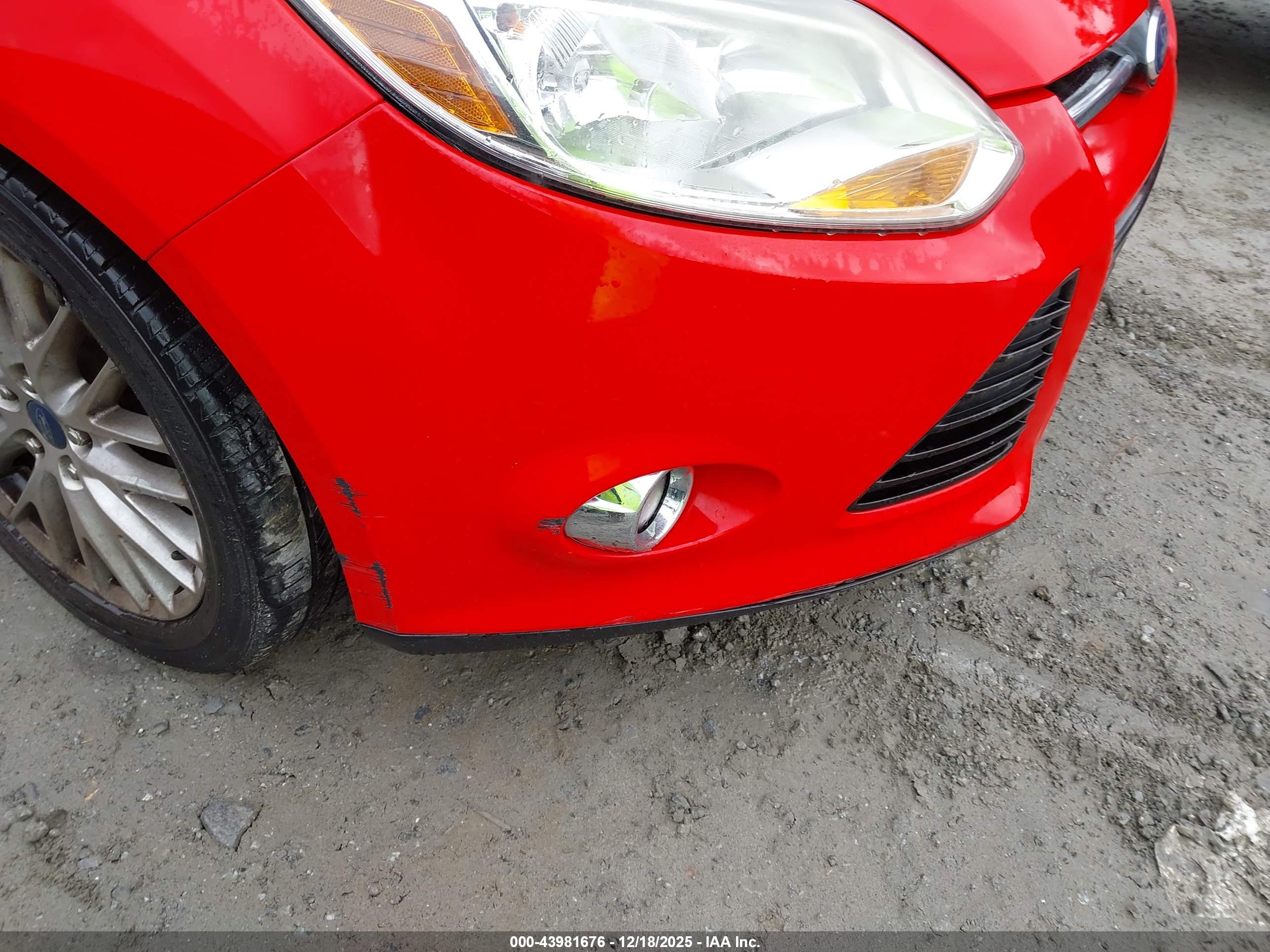 FORD FOCUS image 6