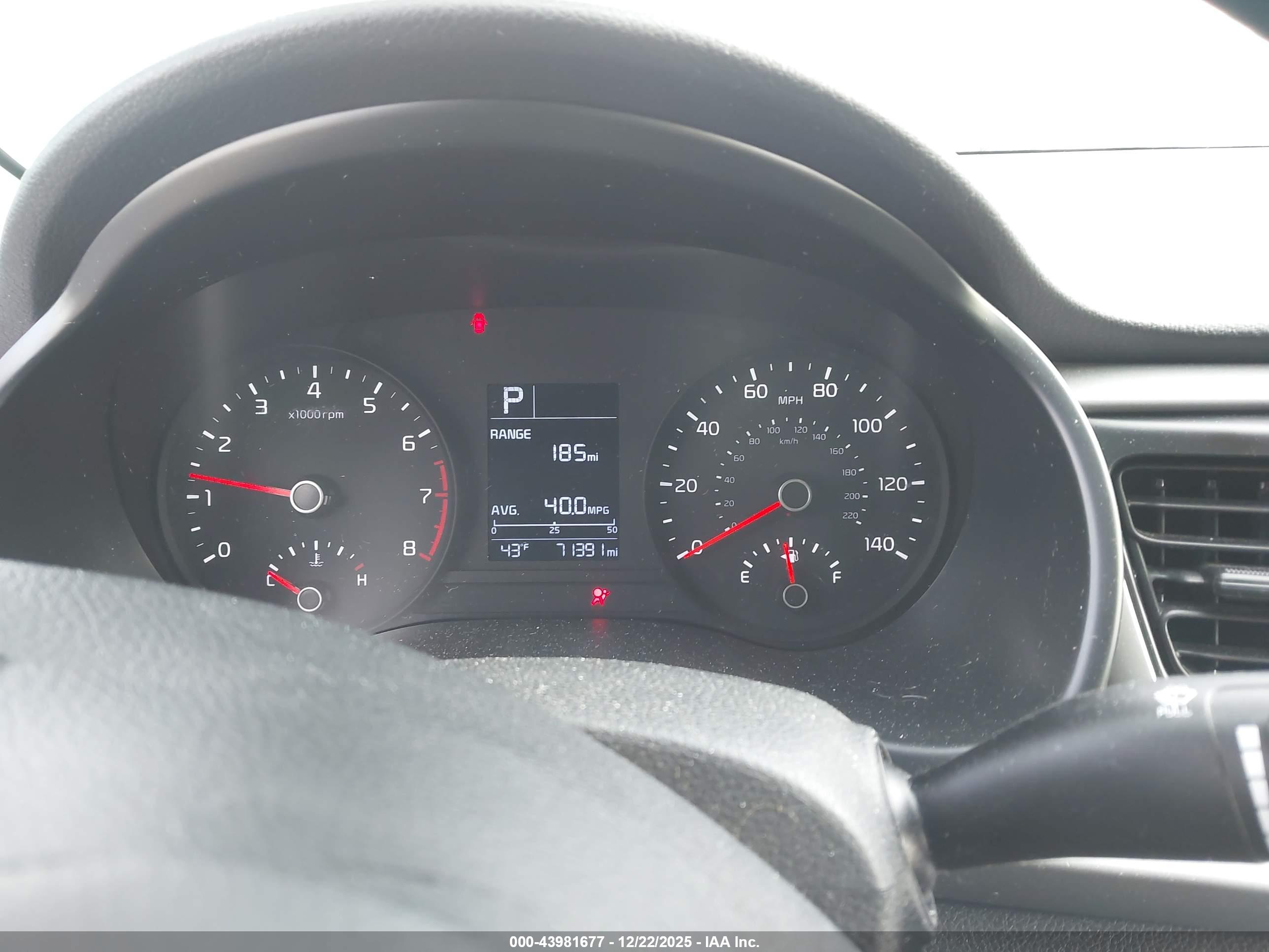 KIA RIO image 7