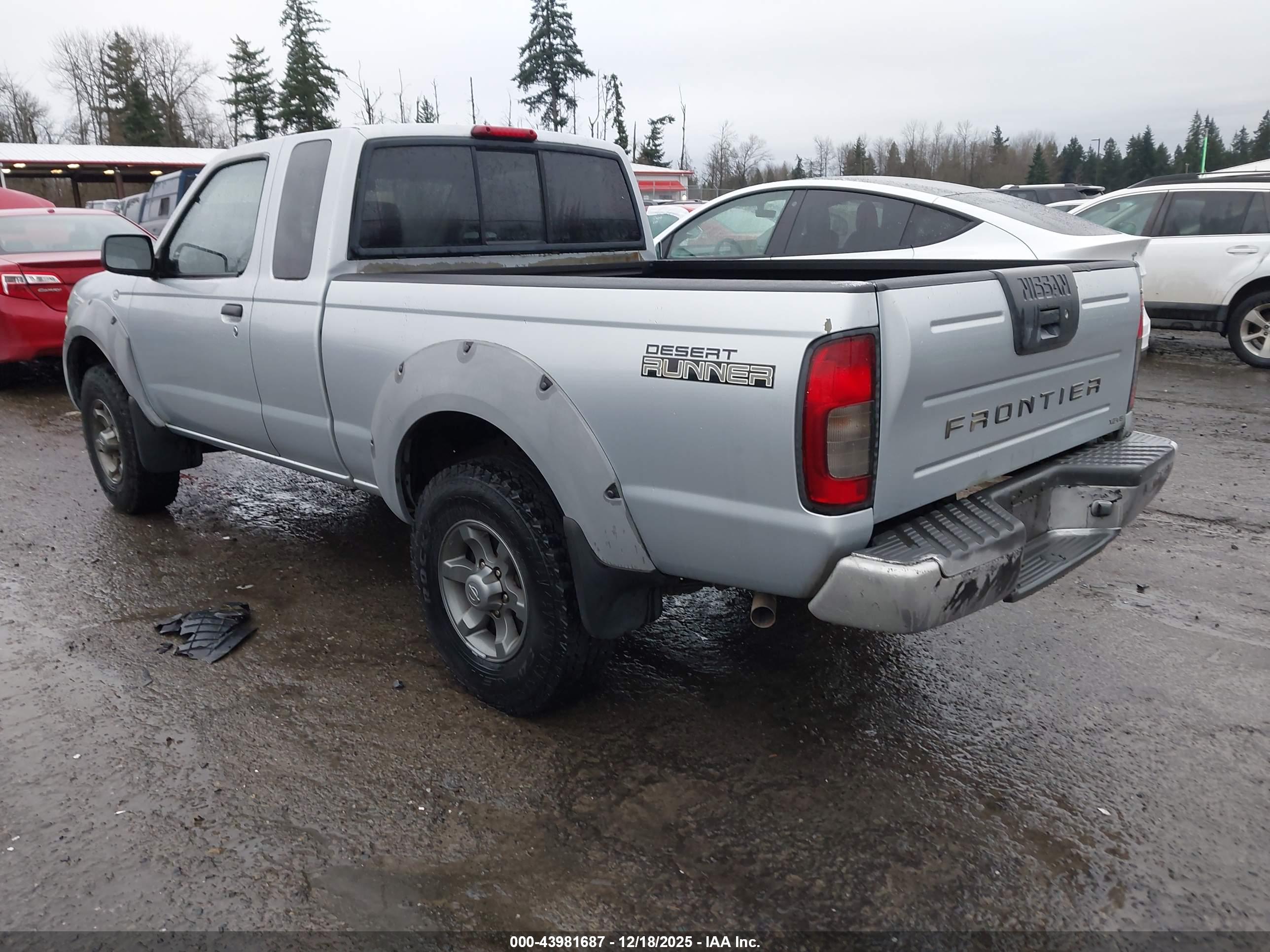 NISSAN FRONTIER image 3