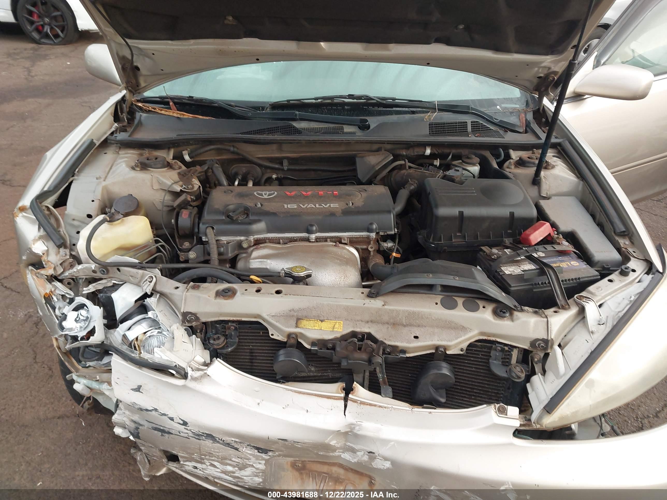 TOYOTA CAMRY image 10