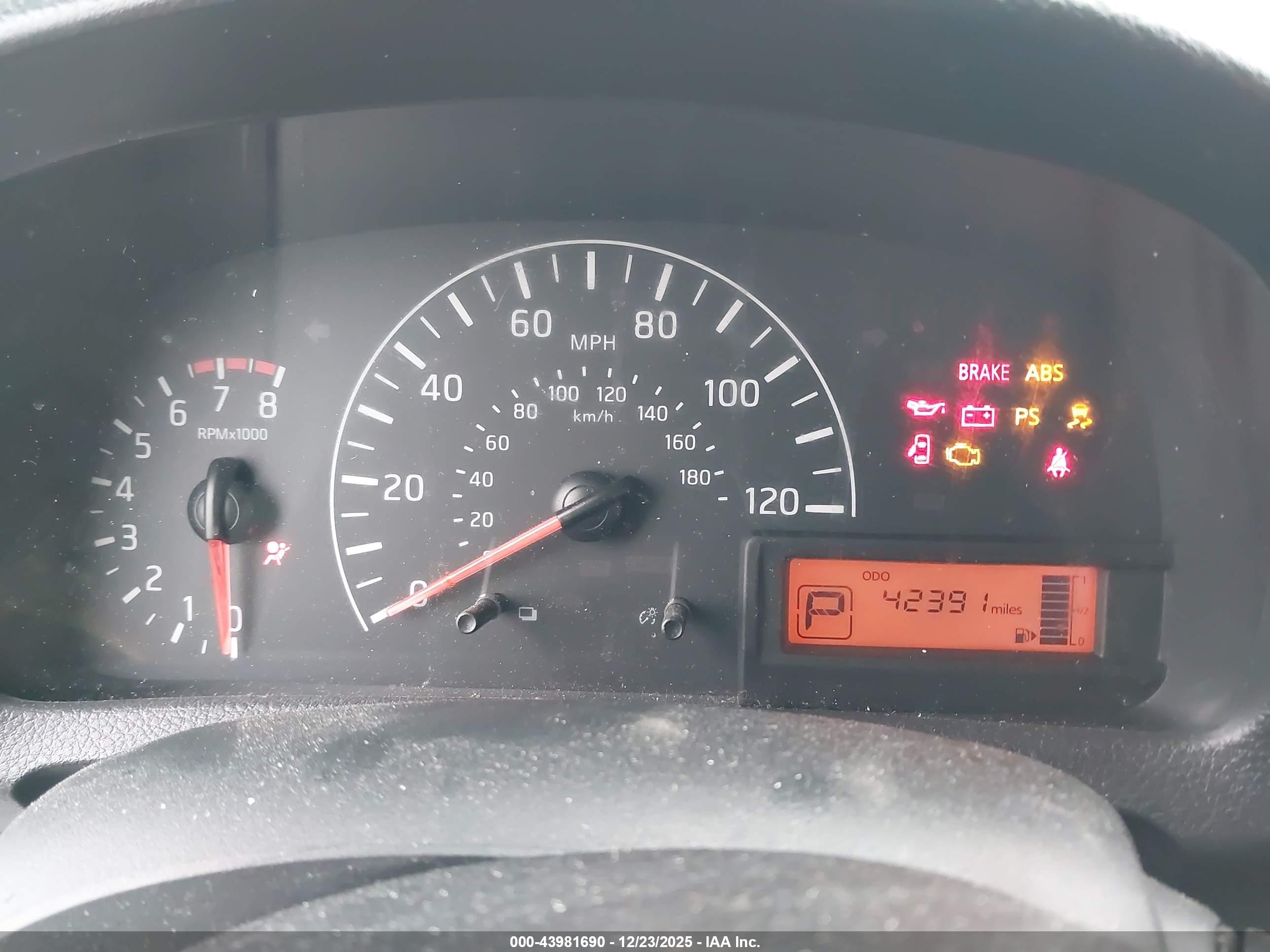 NISSAN NV200 image 7