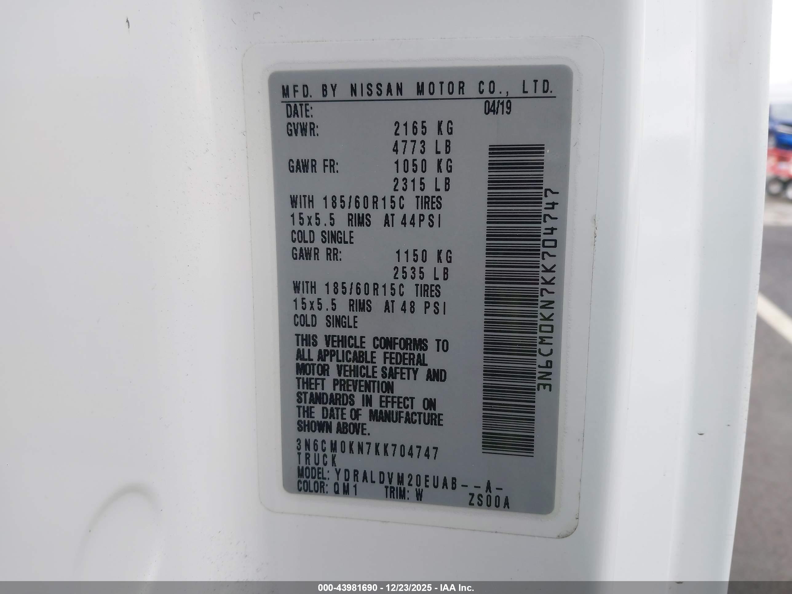 NISSAN NV200 image 9
