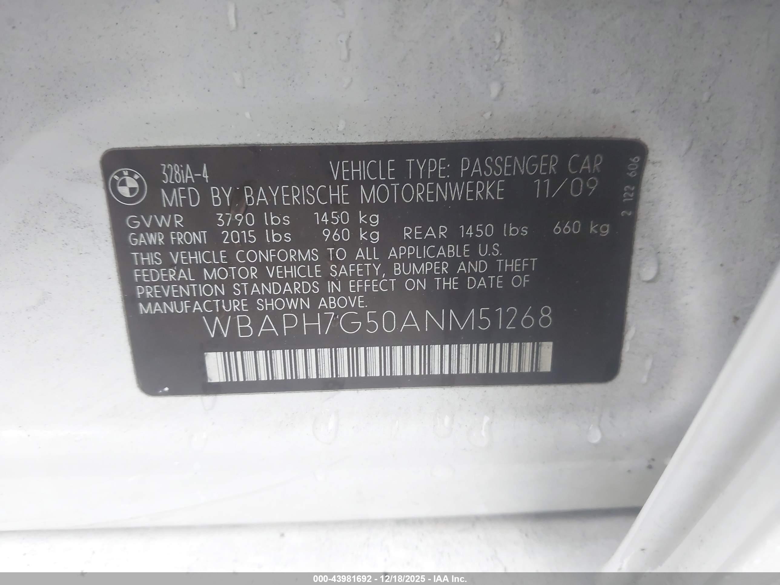 BMW 328I image 9
