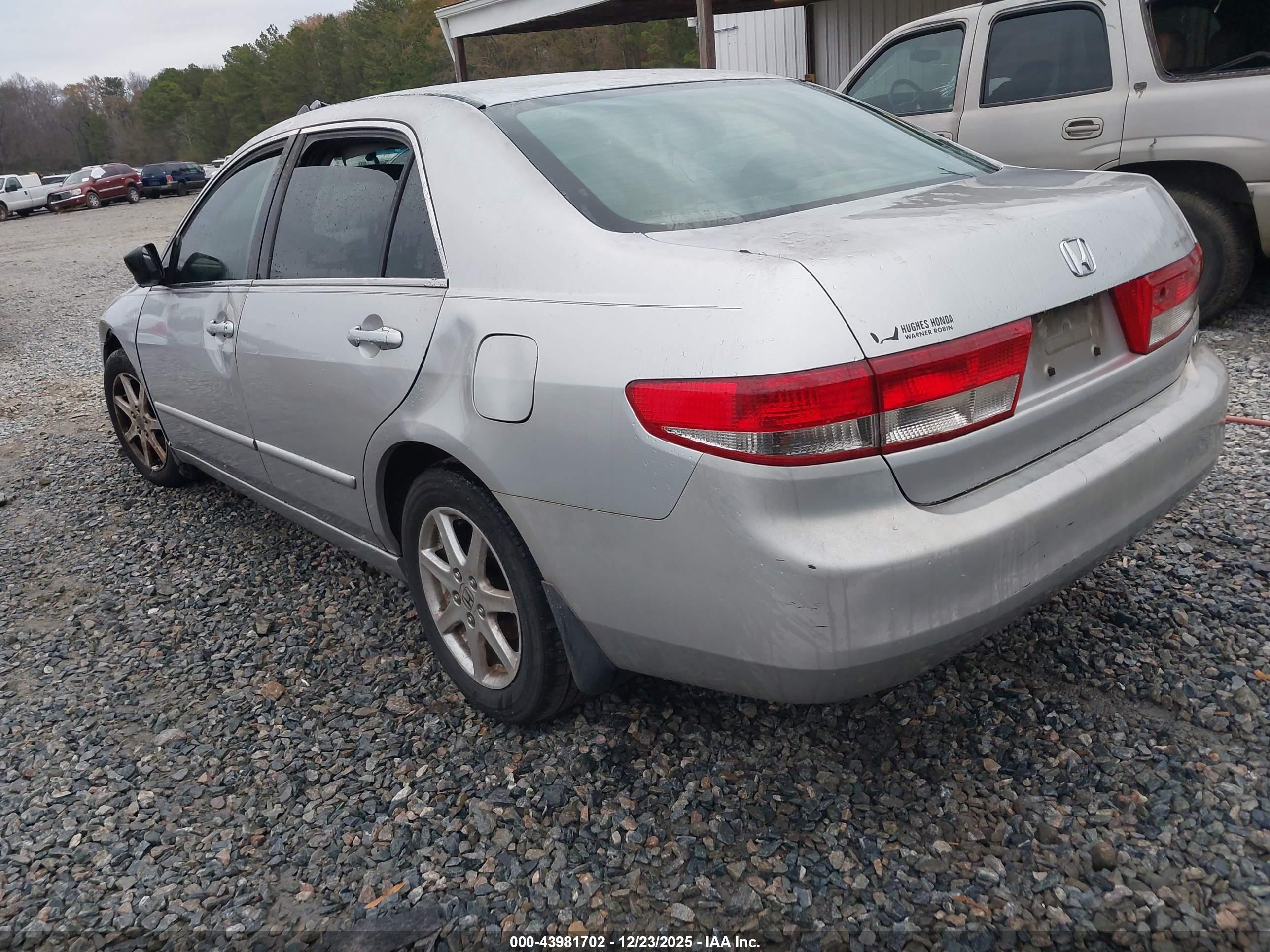 HONDA ACCORD image 3