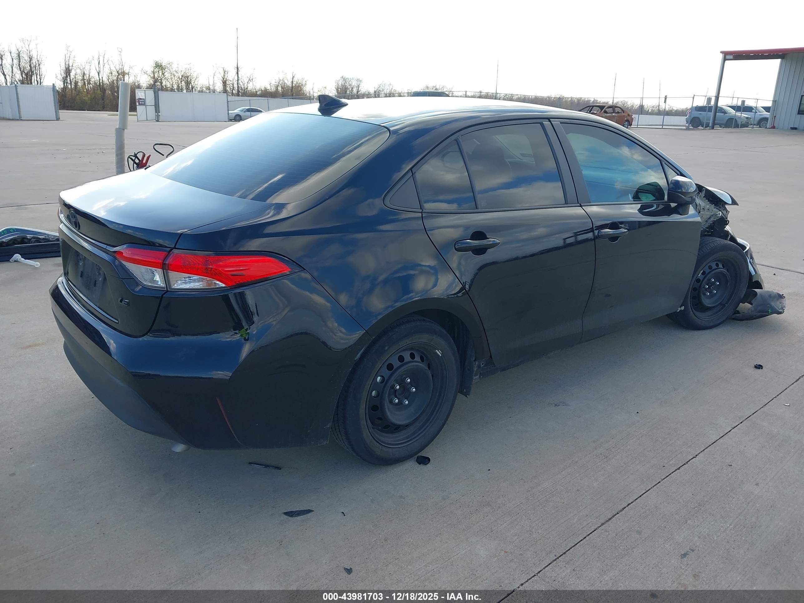 TOYOTA COROLLA image 4
