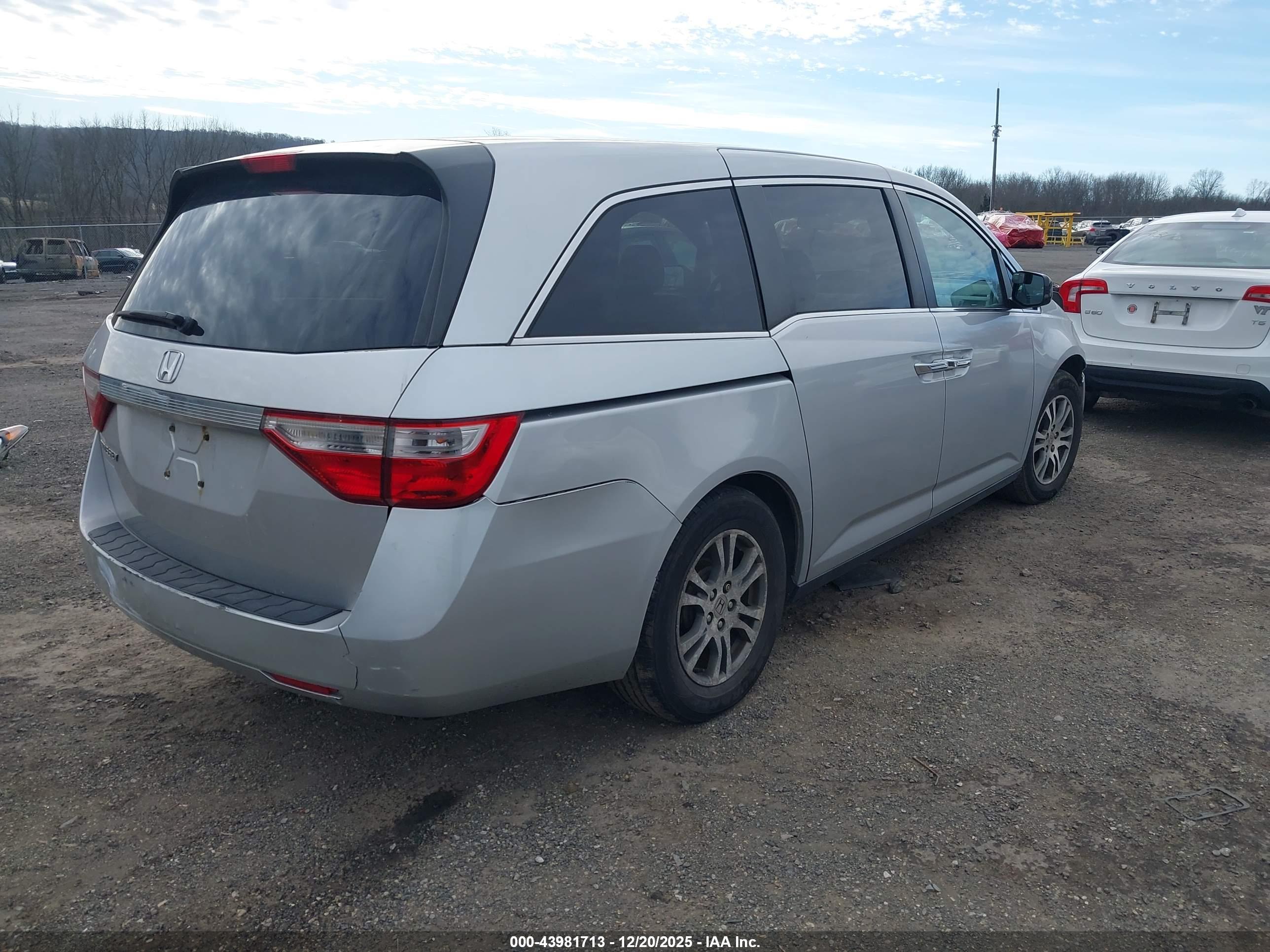 HONDA ODYSSEY image 4