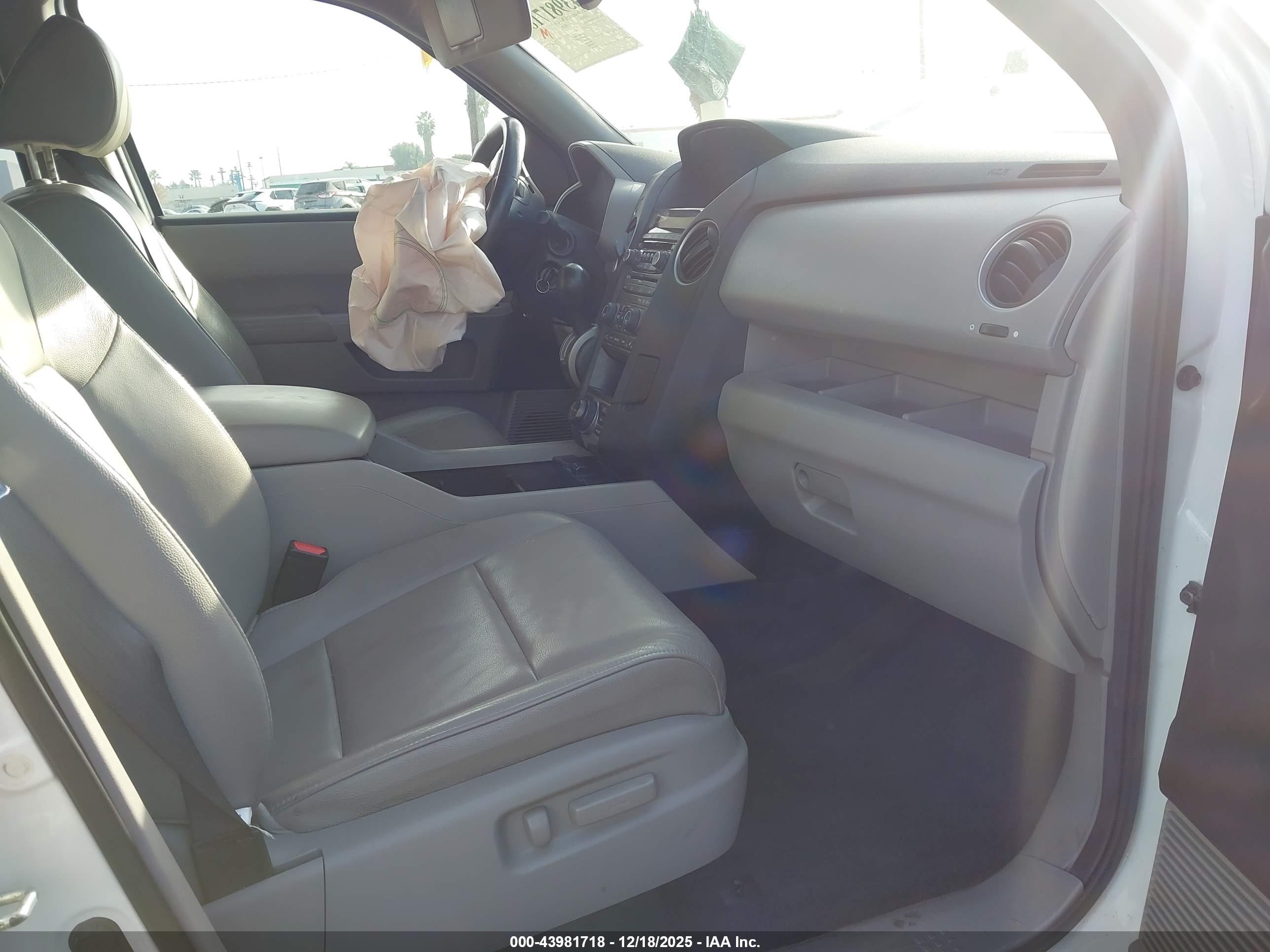 HONDA PILOT image 5
