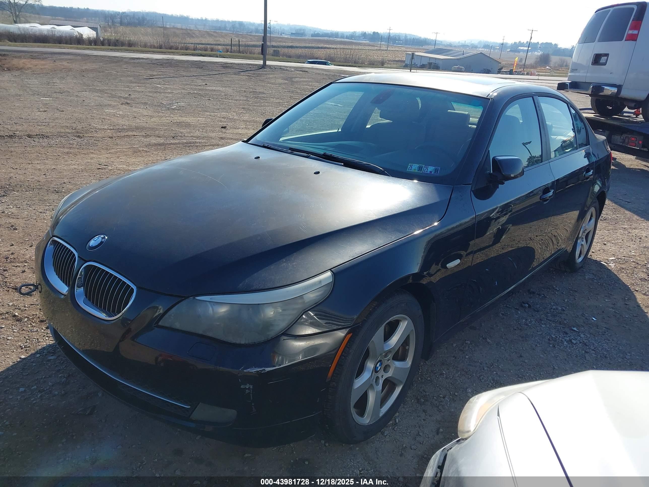 BMW 535XI image 2