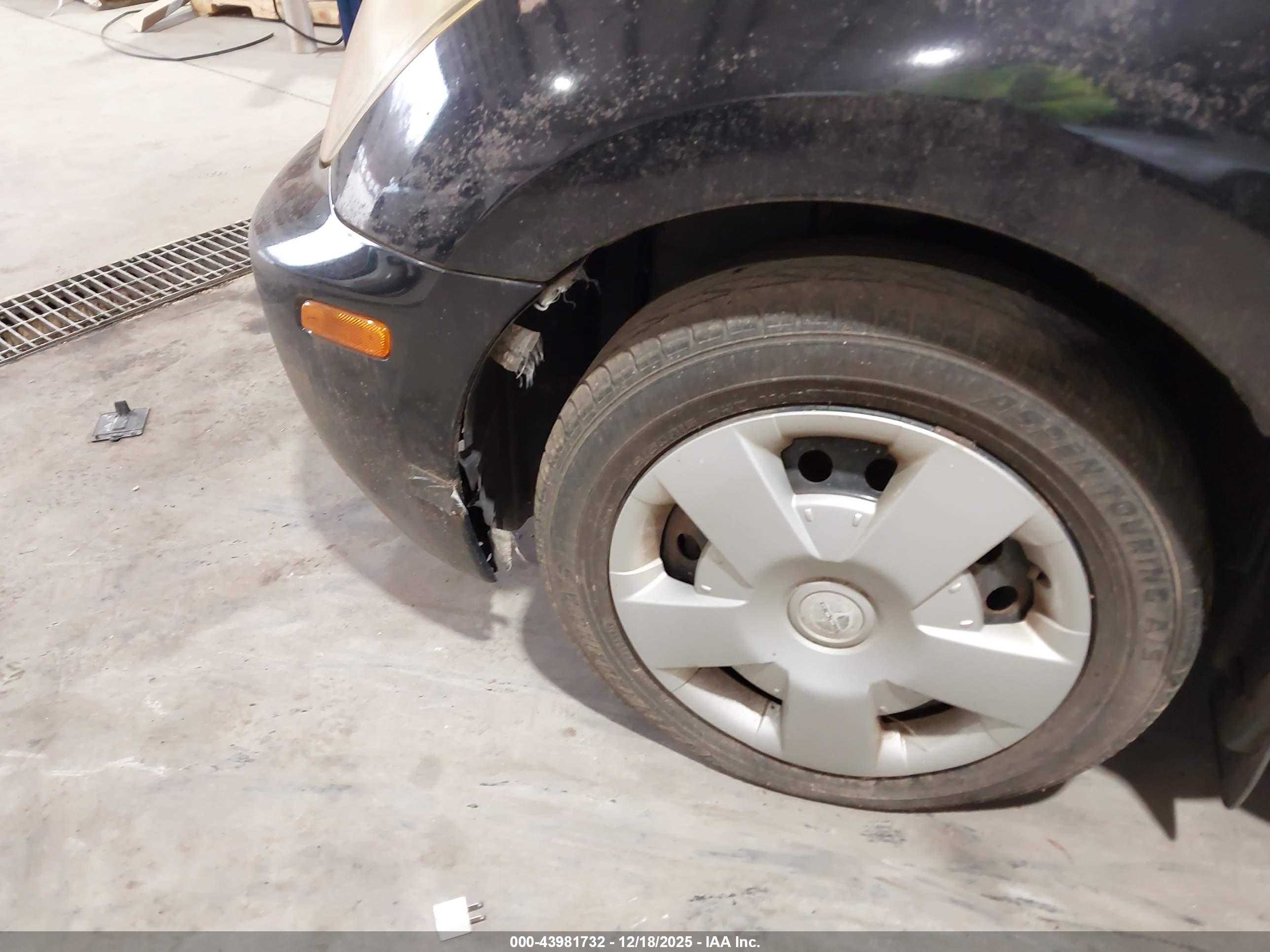 SCION XA image 6