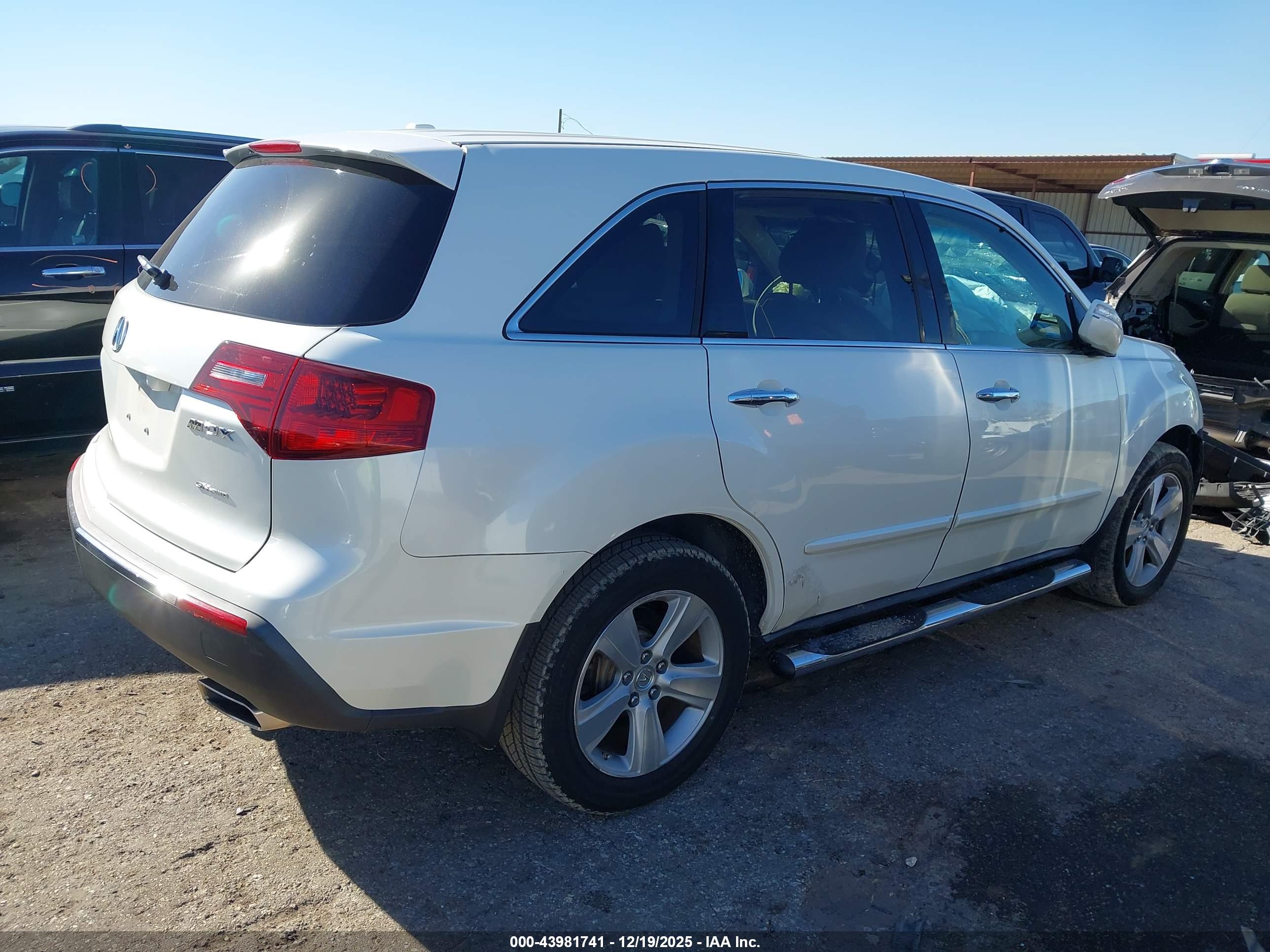 ACURA MDX image 4
