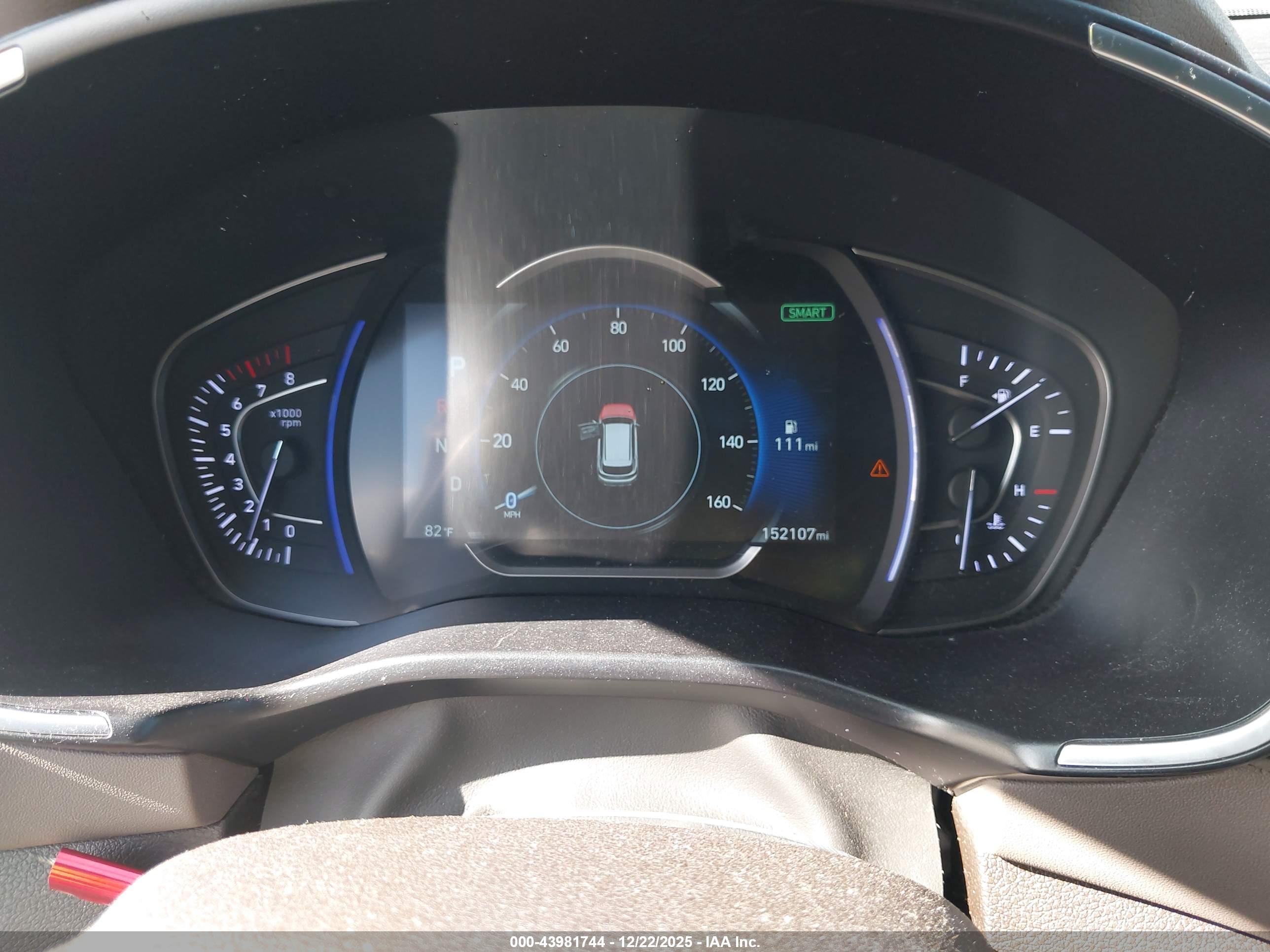 HYUNDAI SANTA image 7