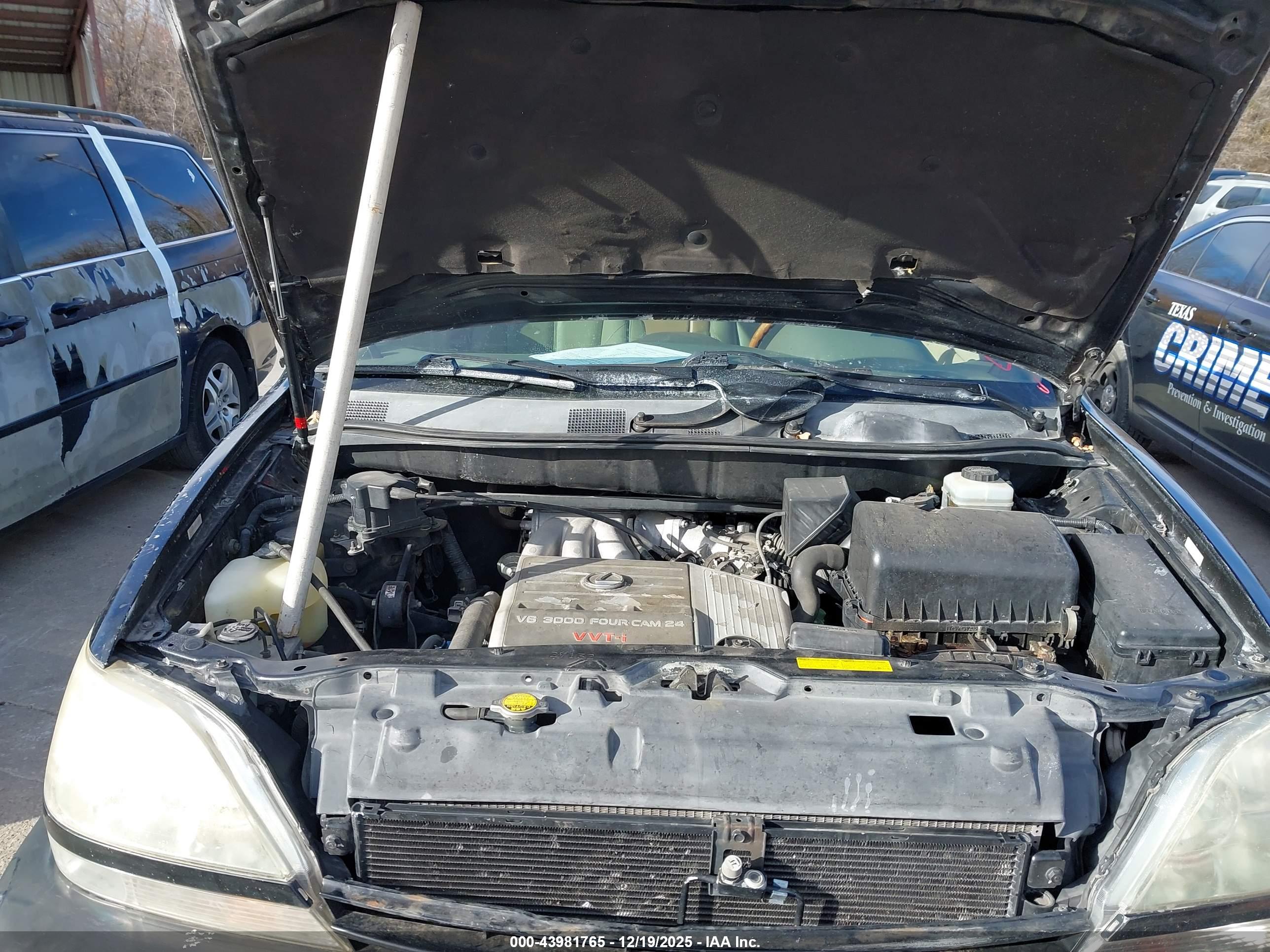 LEXUS RX image 10