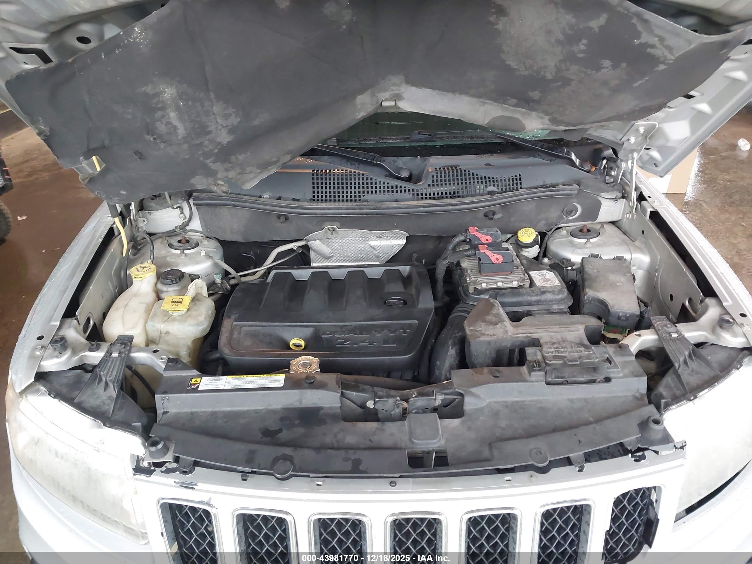 JEEP COMPASS image 10
