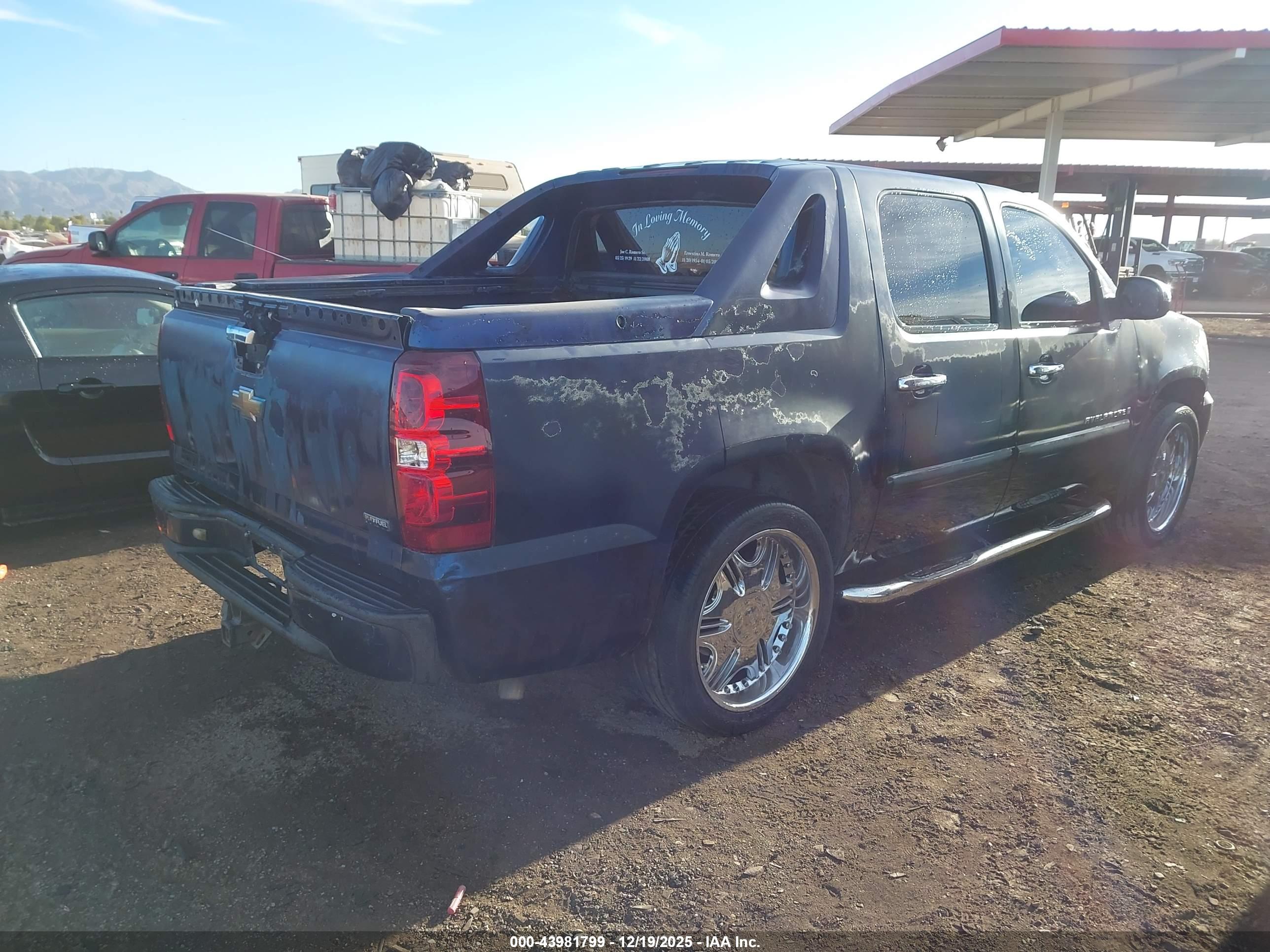 CHEVROLET AVALANCHE image 4