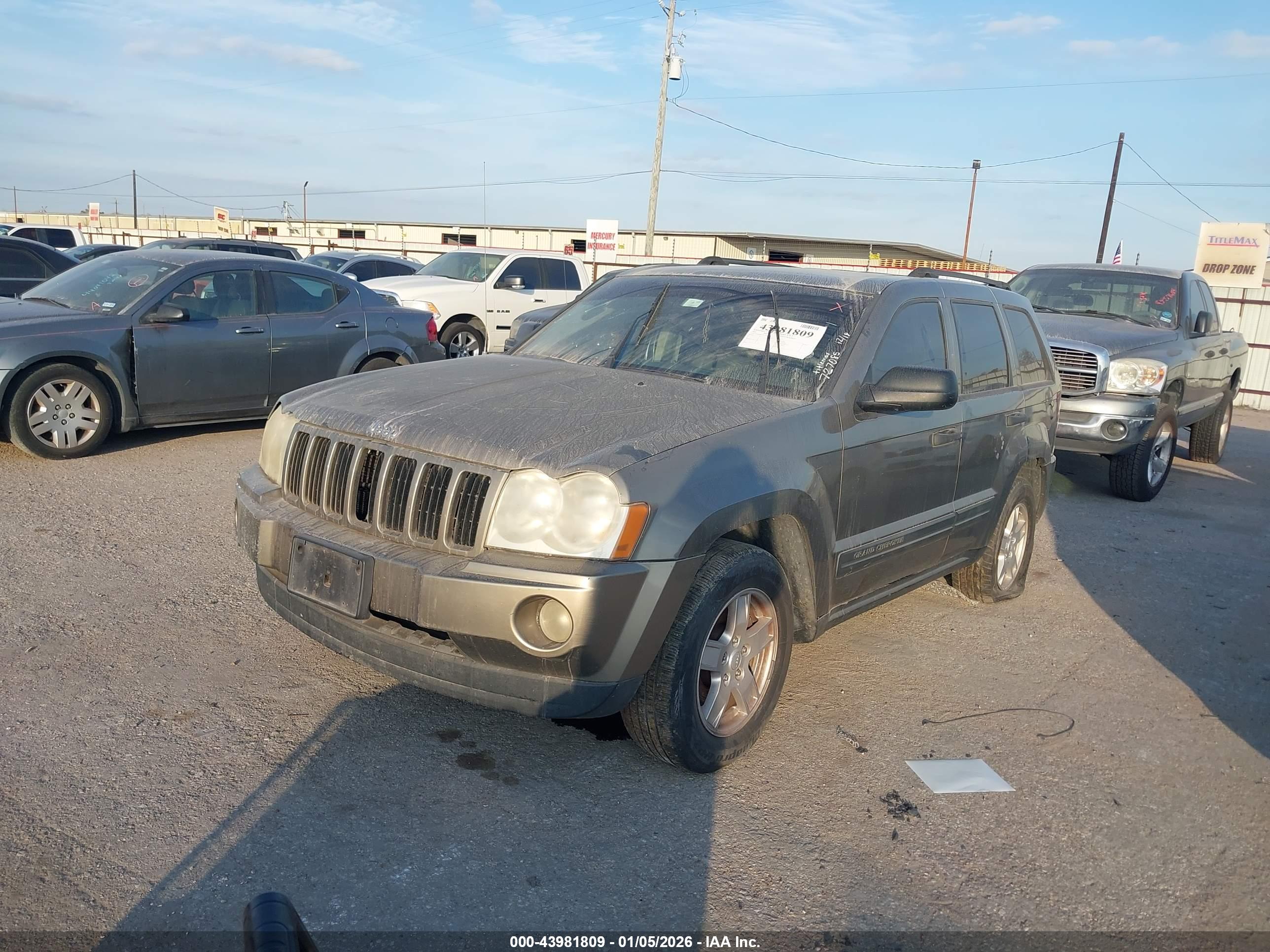 JEEP GRAND image 2