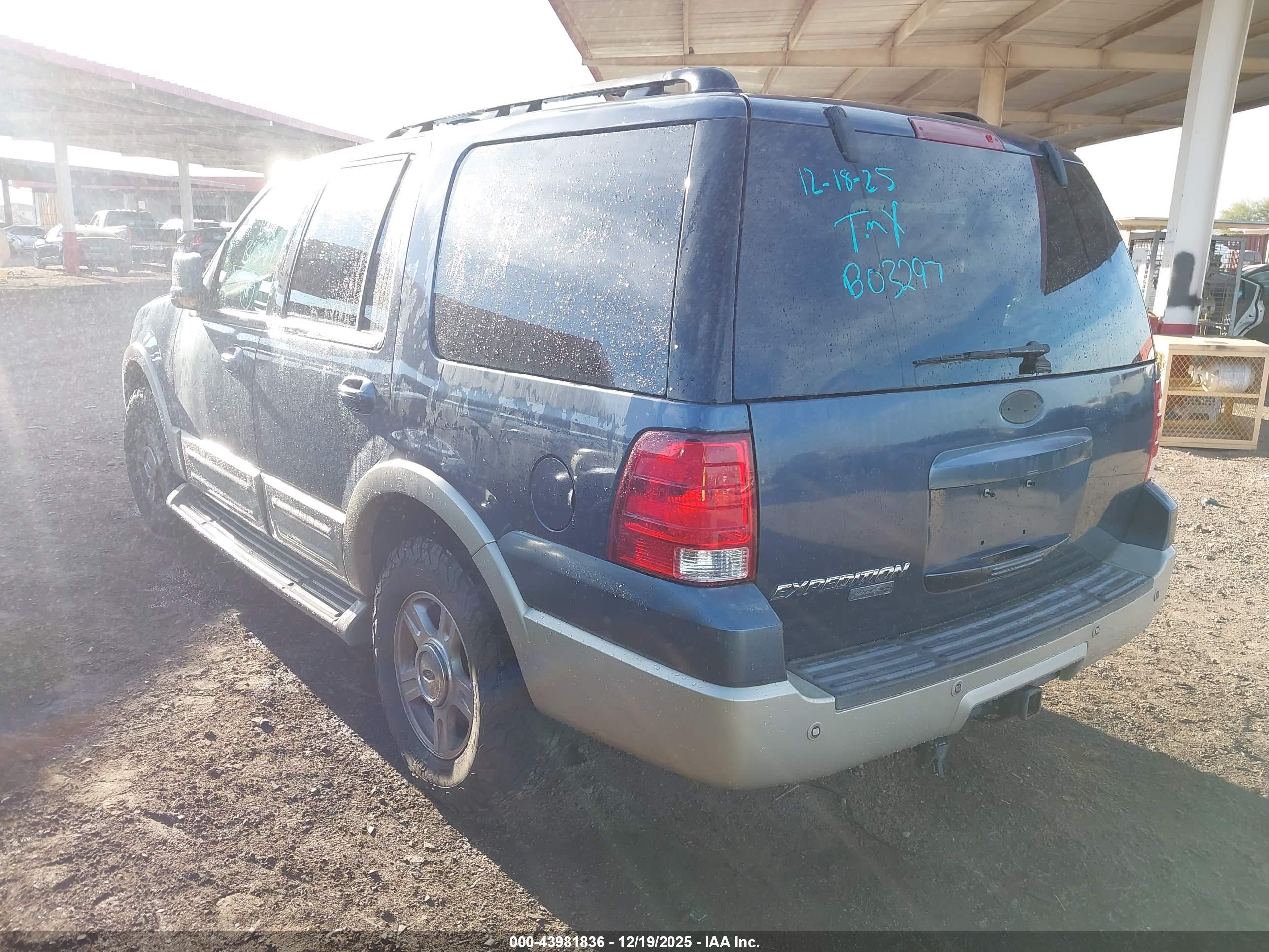 FORD EXPEDITION image 3