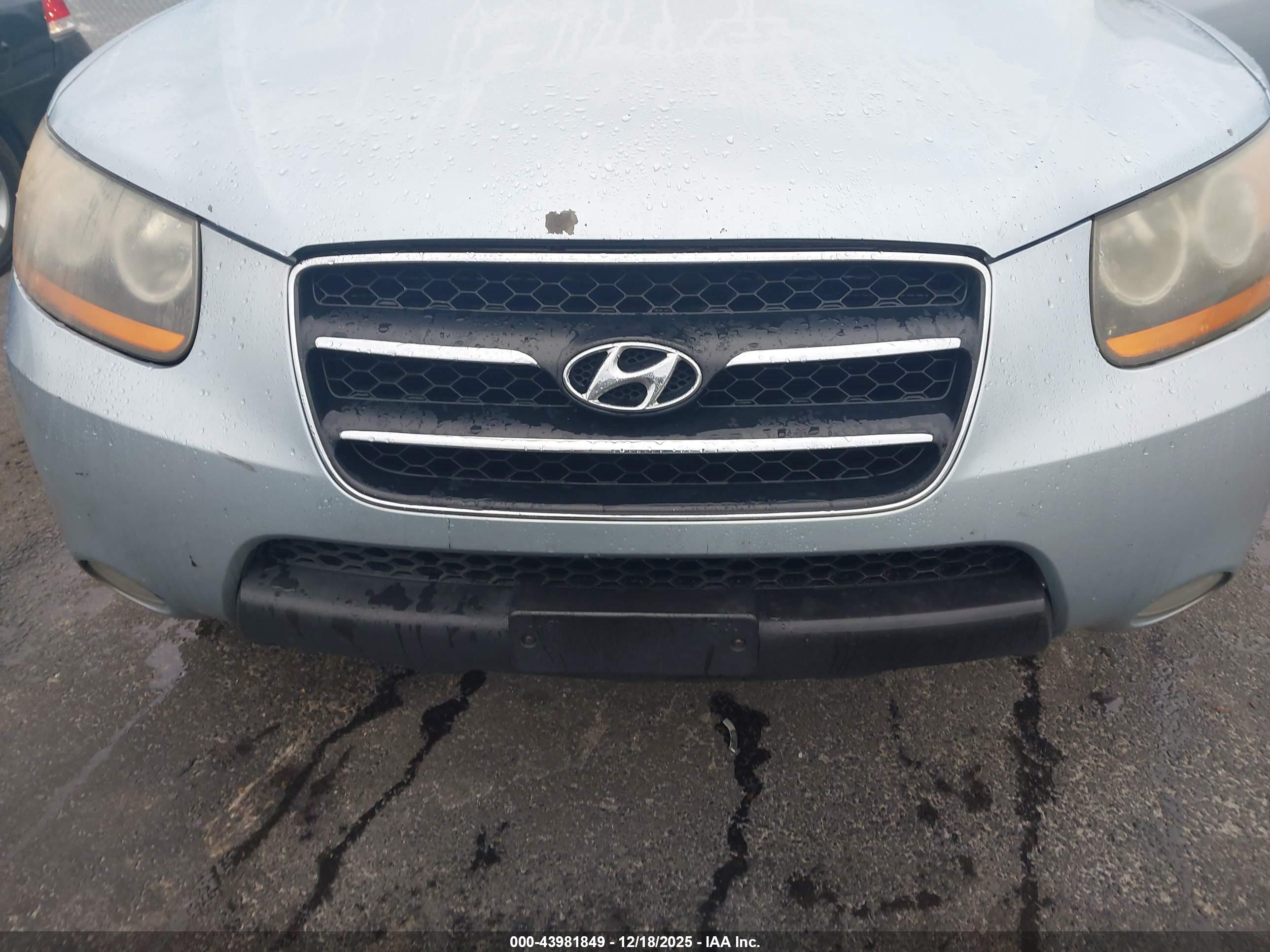 HYUNDAI SANTA image 6