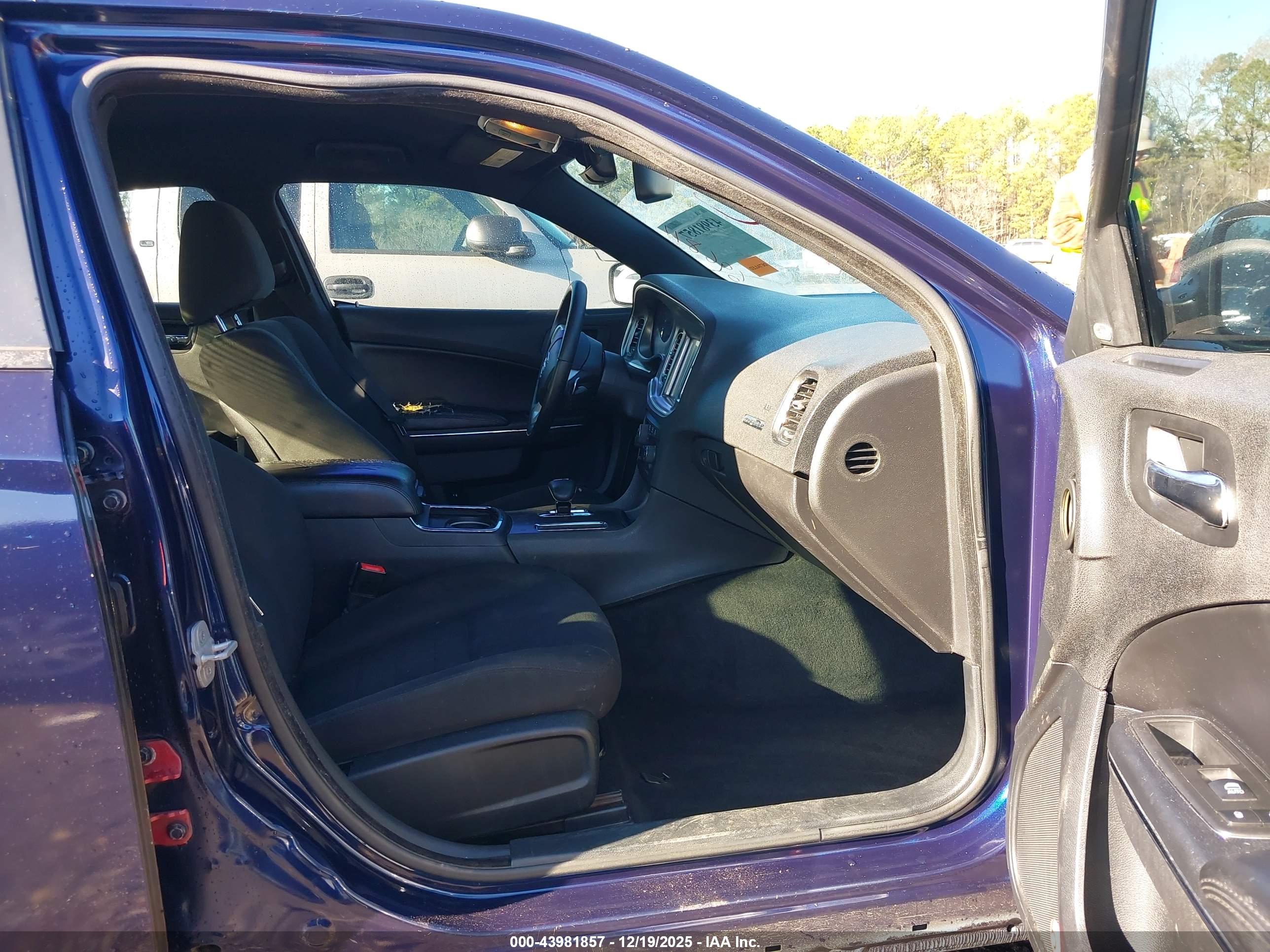 DODGE CHARGER image 5