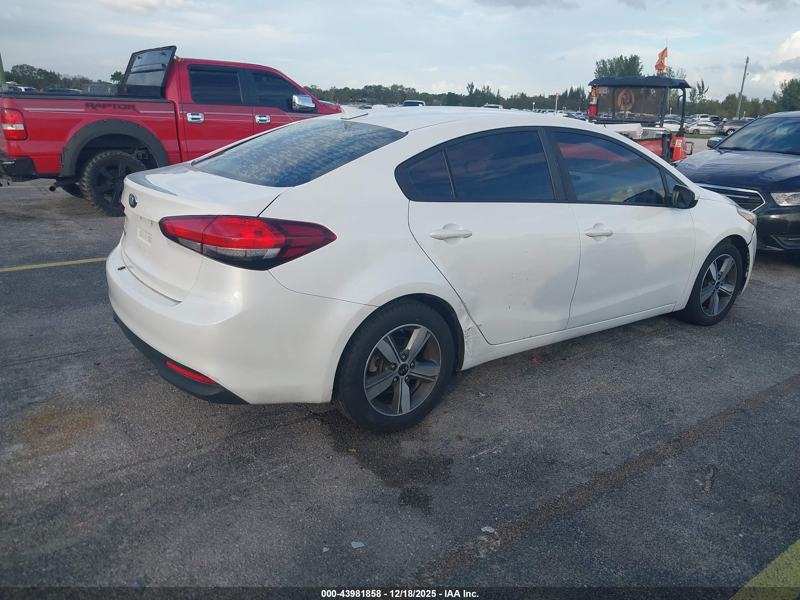 KIA FORTE image 4