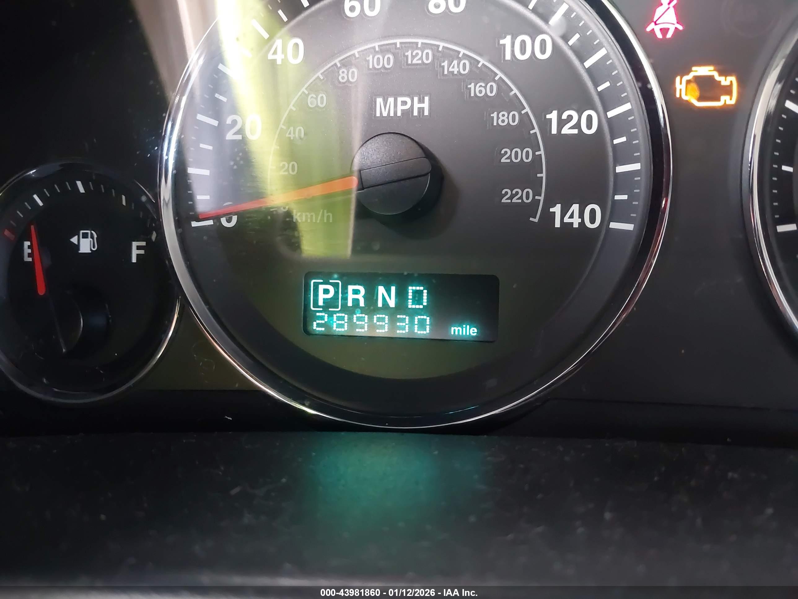 JEEP COMMANDER image 7