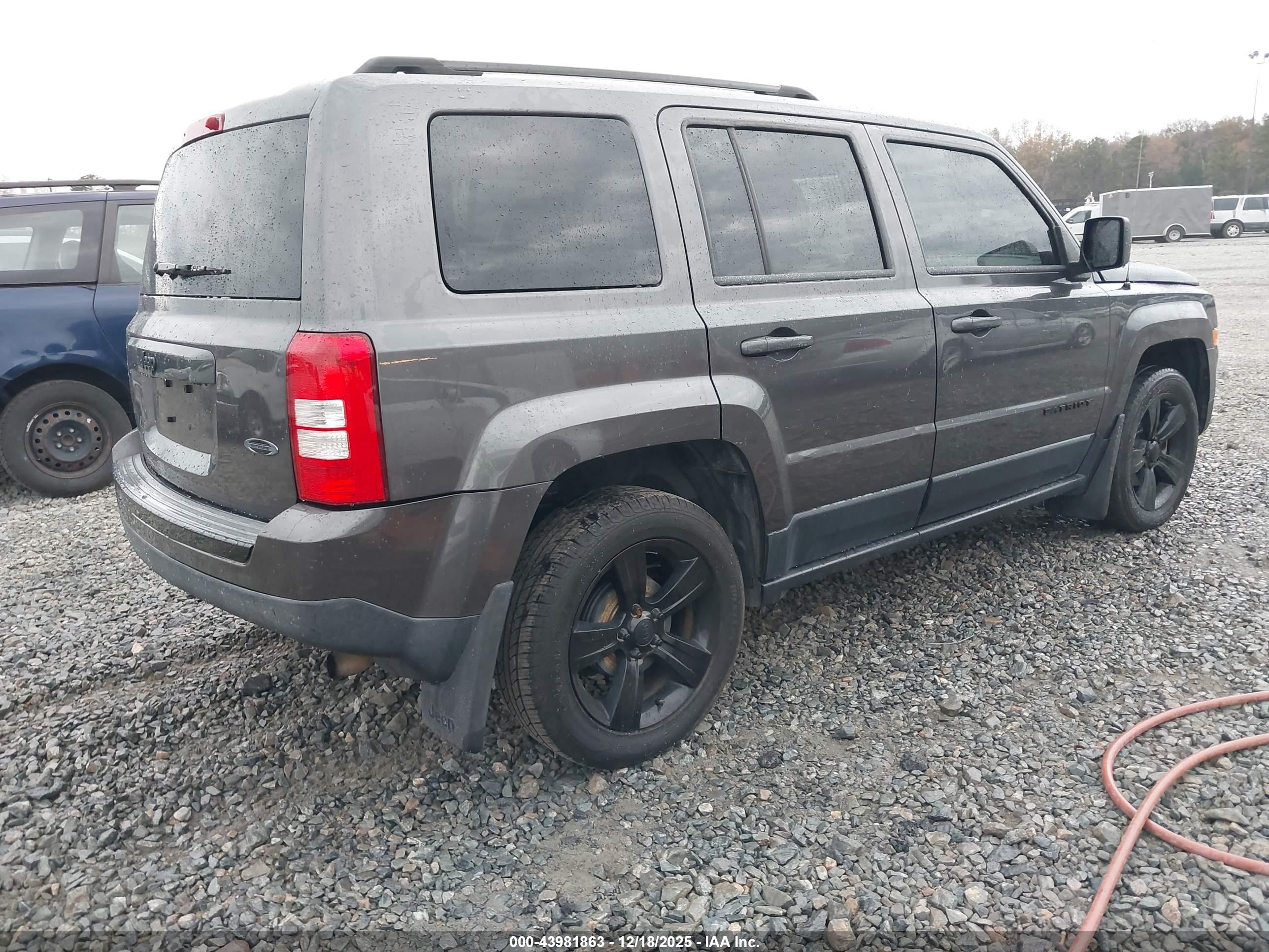 JEEP PATRIOT image 4
