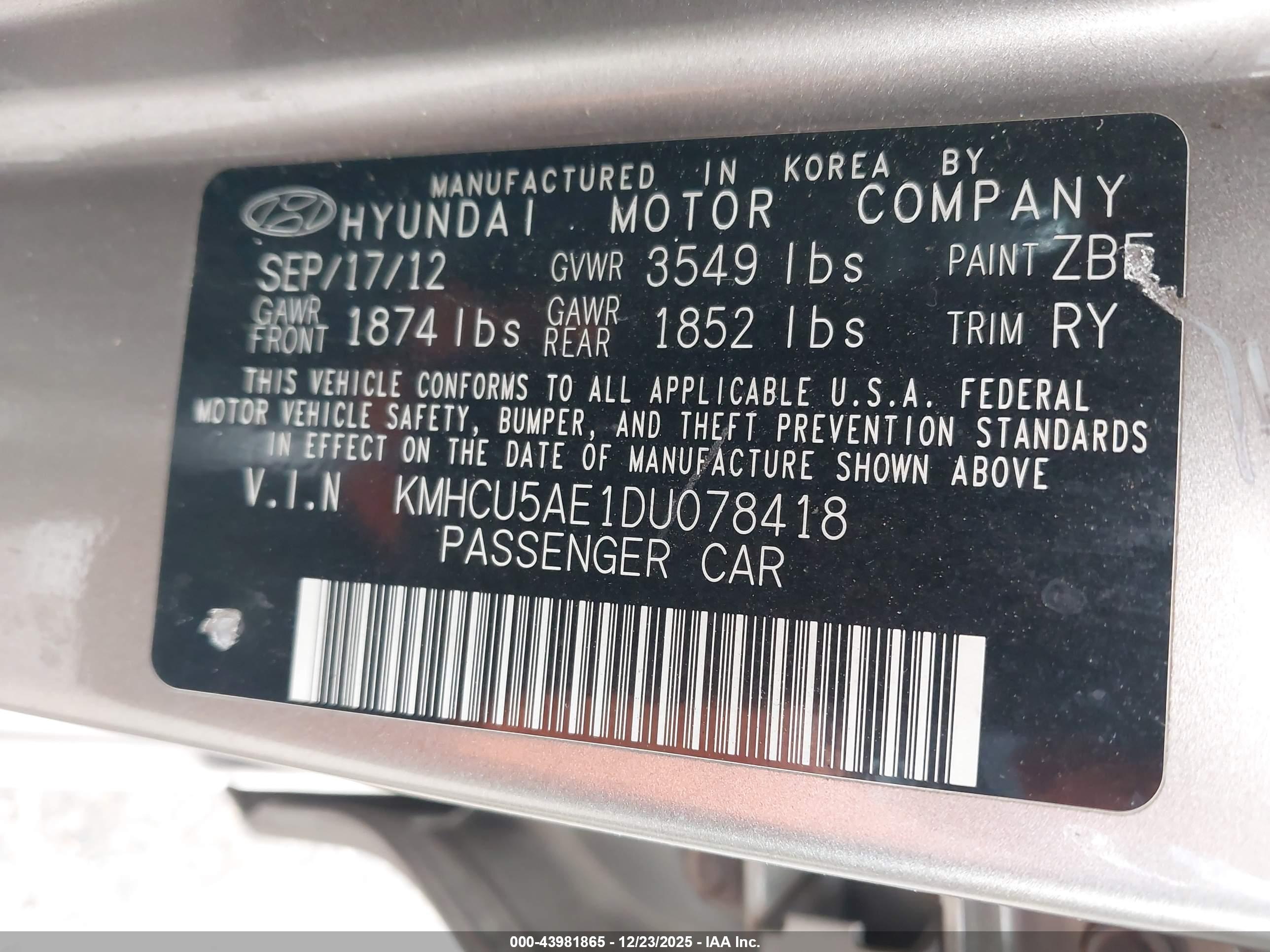 HYUNDAI ACCENT image 9