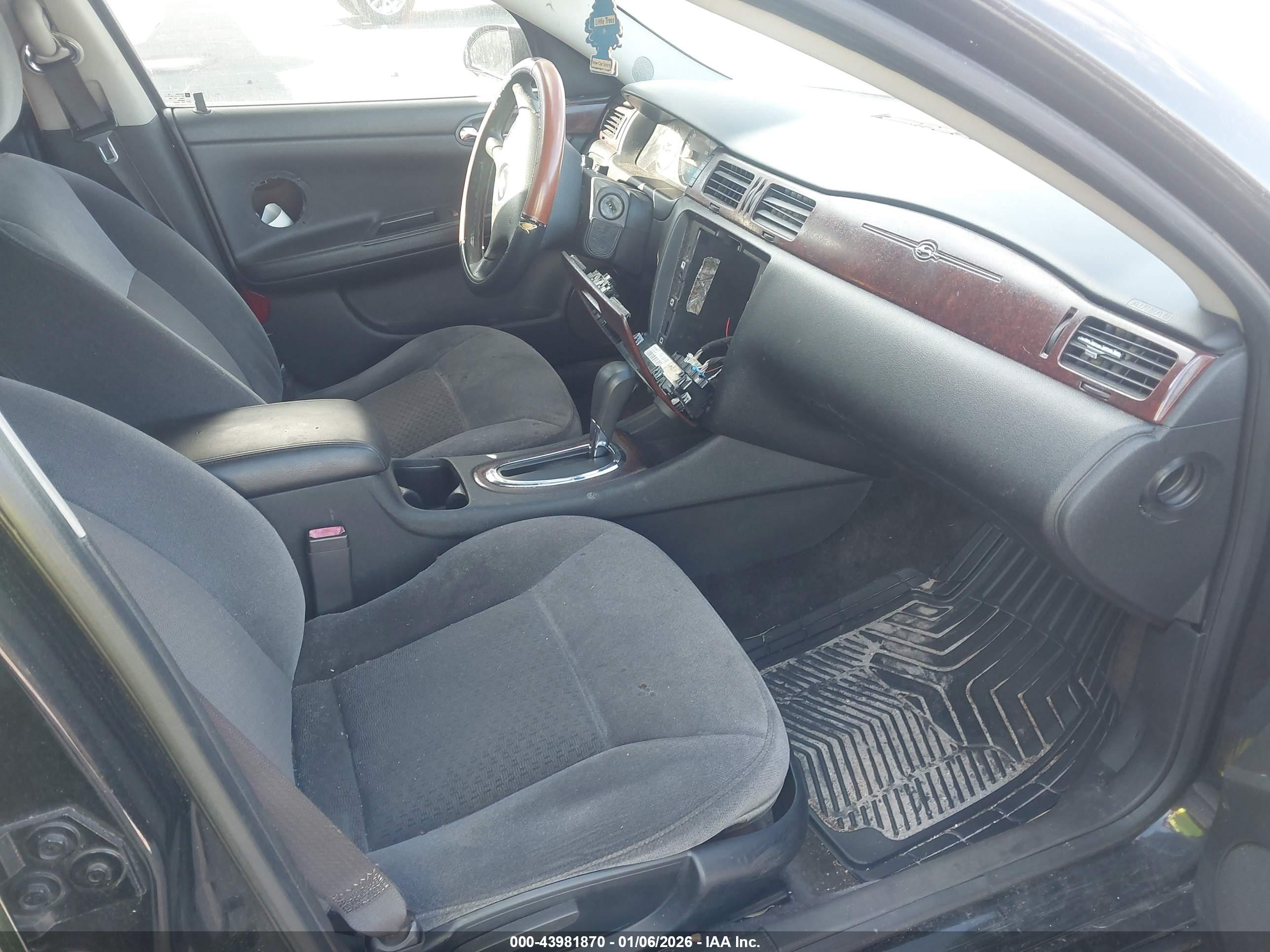 CHEVROLET IMPALA image 5