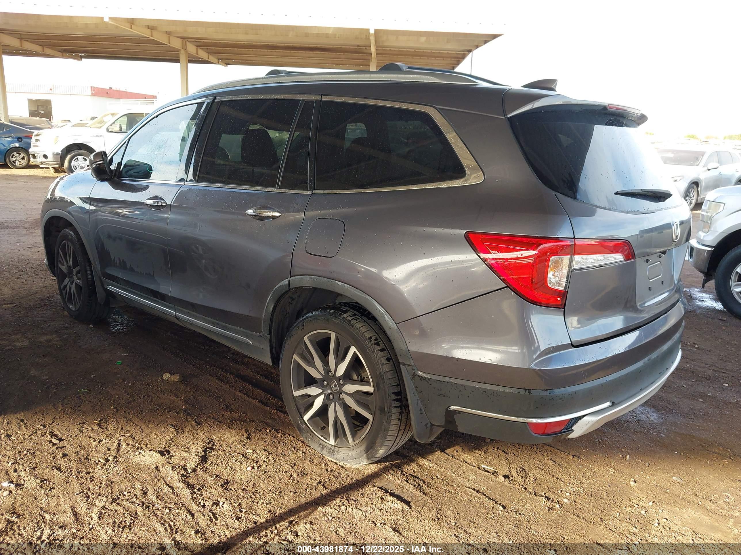 HONDA PILOT image 3