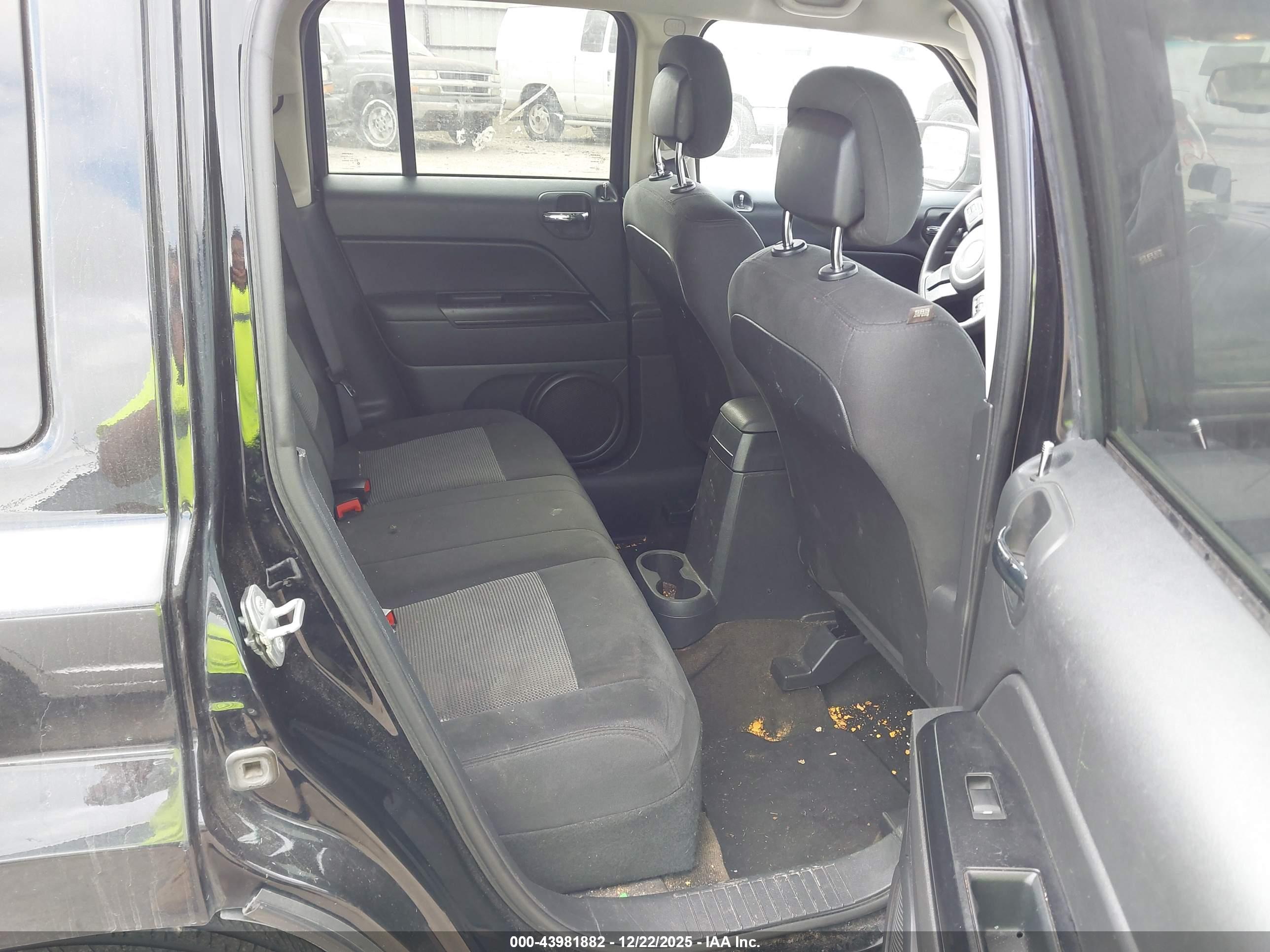 JEEP PATRIOT image 8