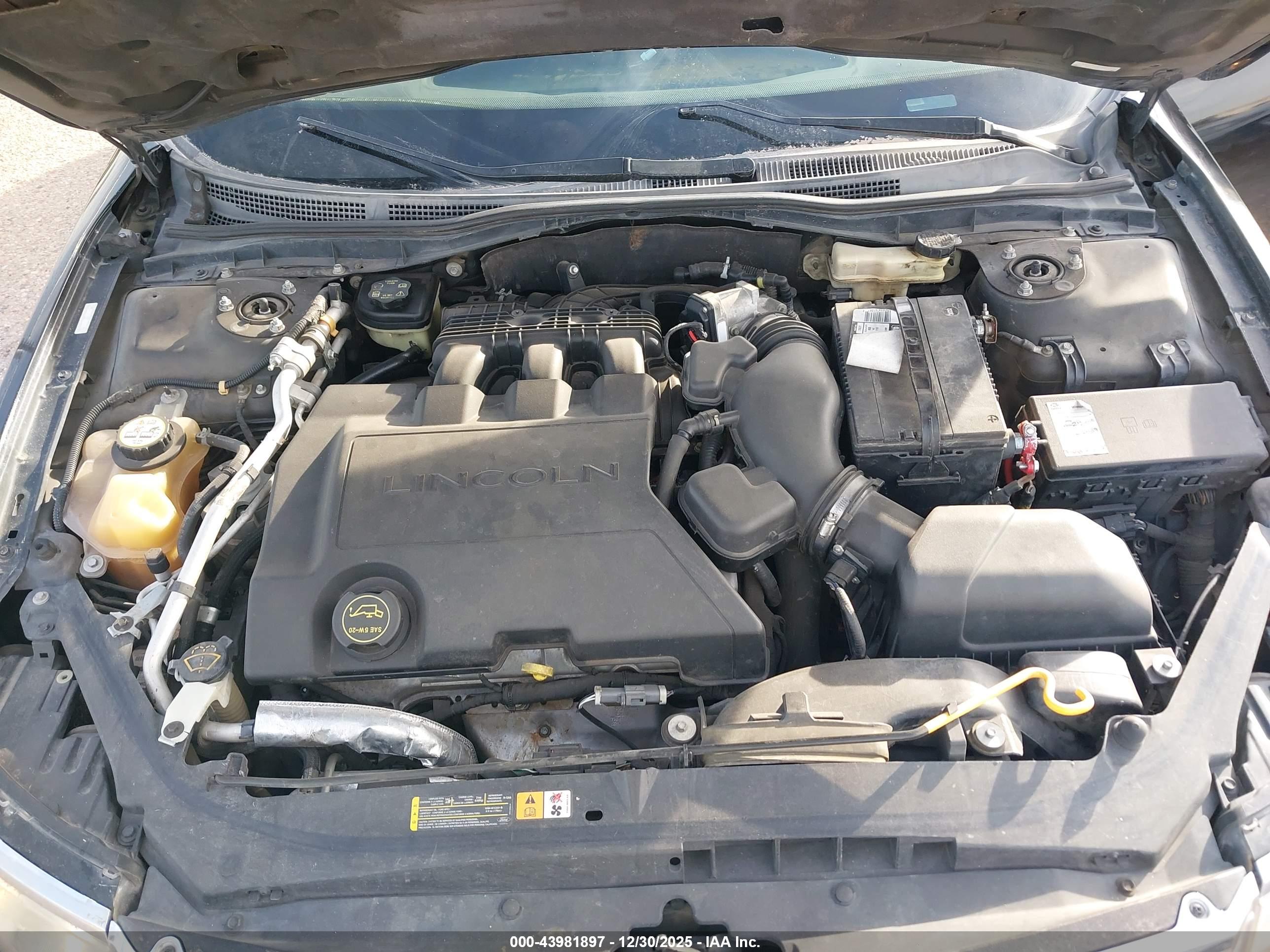 LINCOLN MKZ image 10