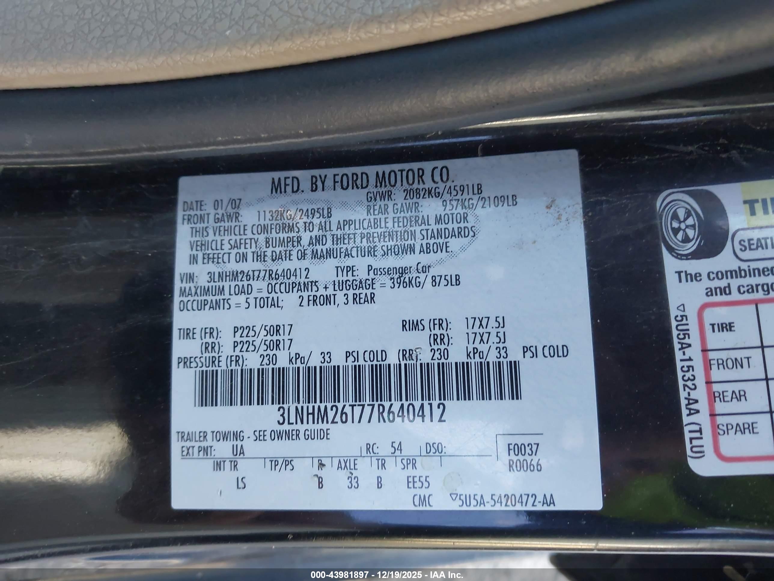 LINCOLN MKZ image 9