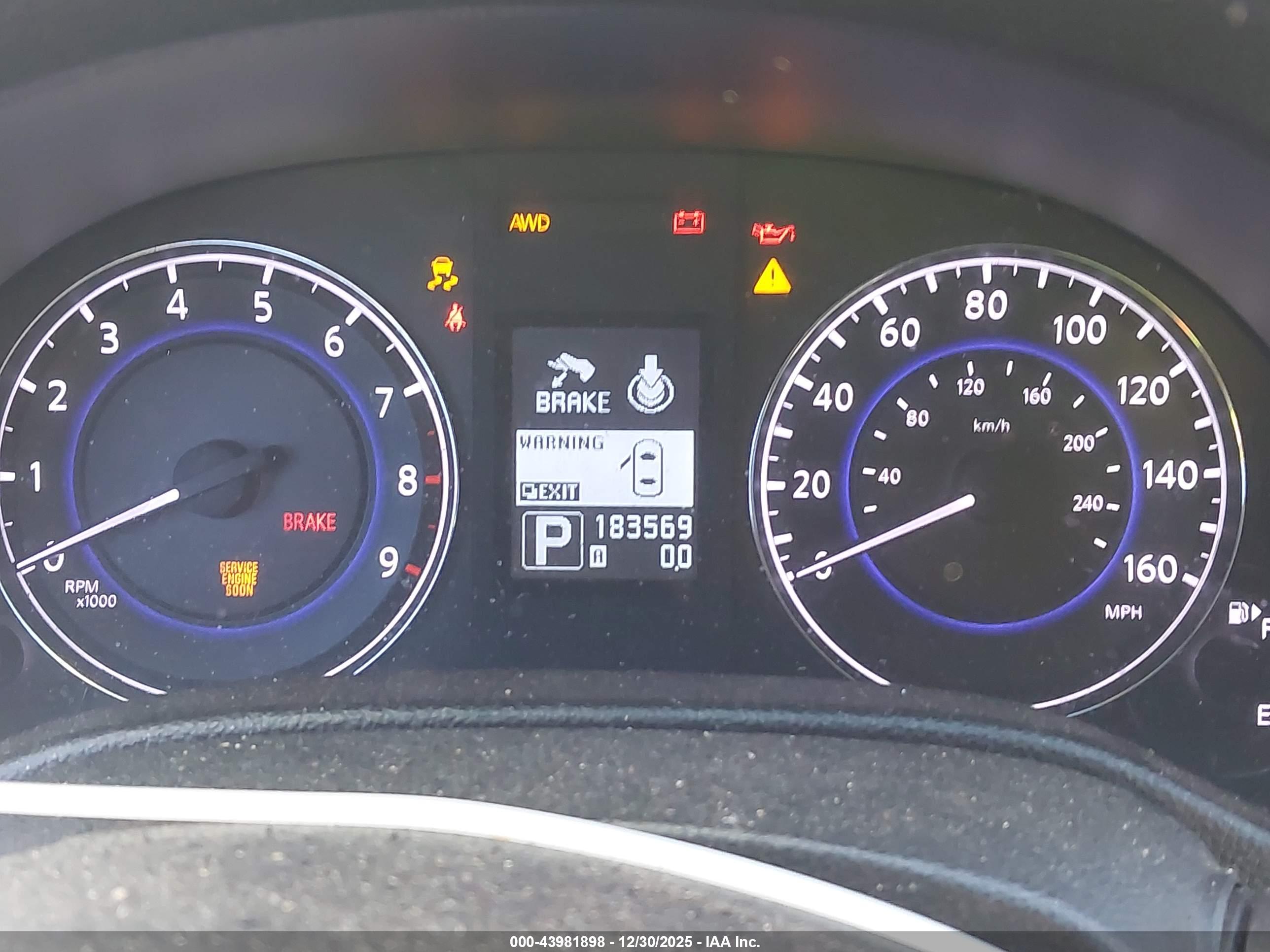 INFINITI G37X image 7
