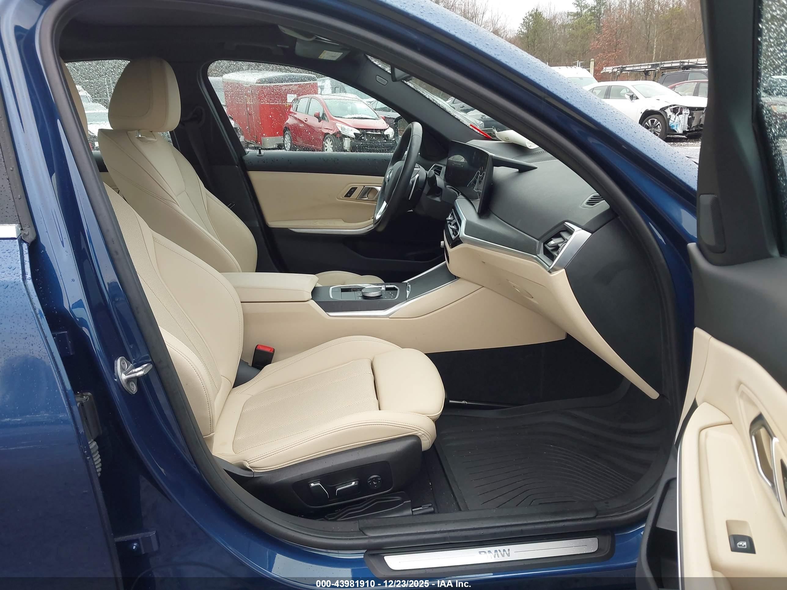 BMW 330I image 5