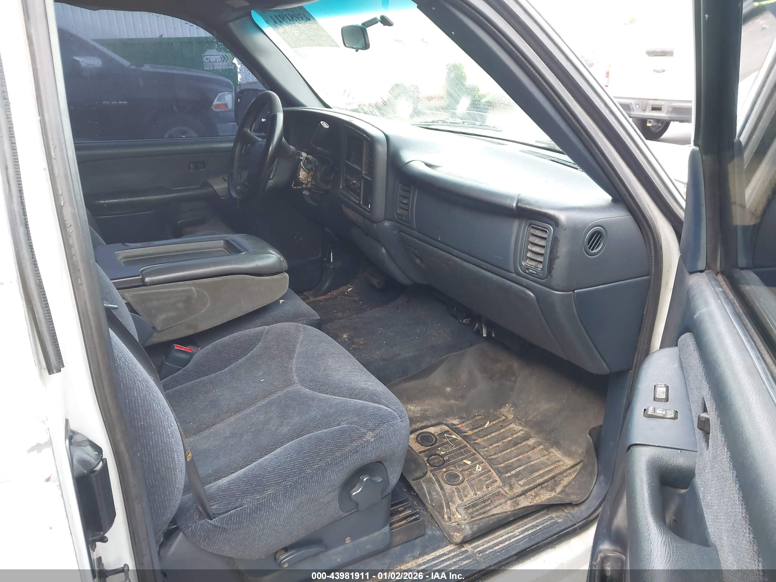 GMC SIERRA image 5
