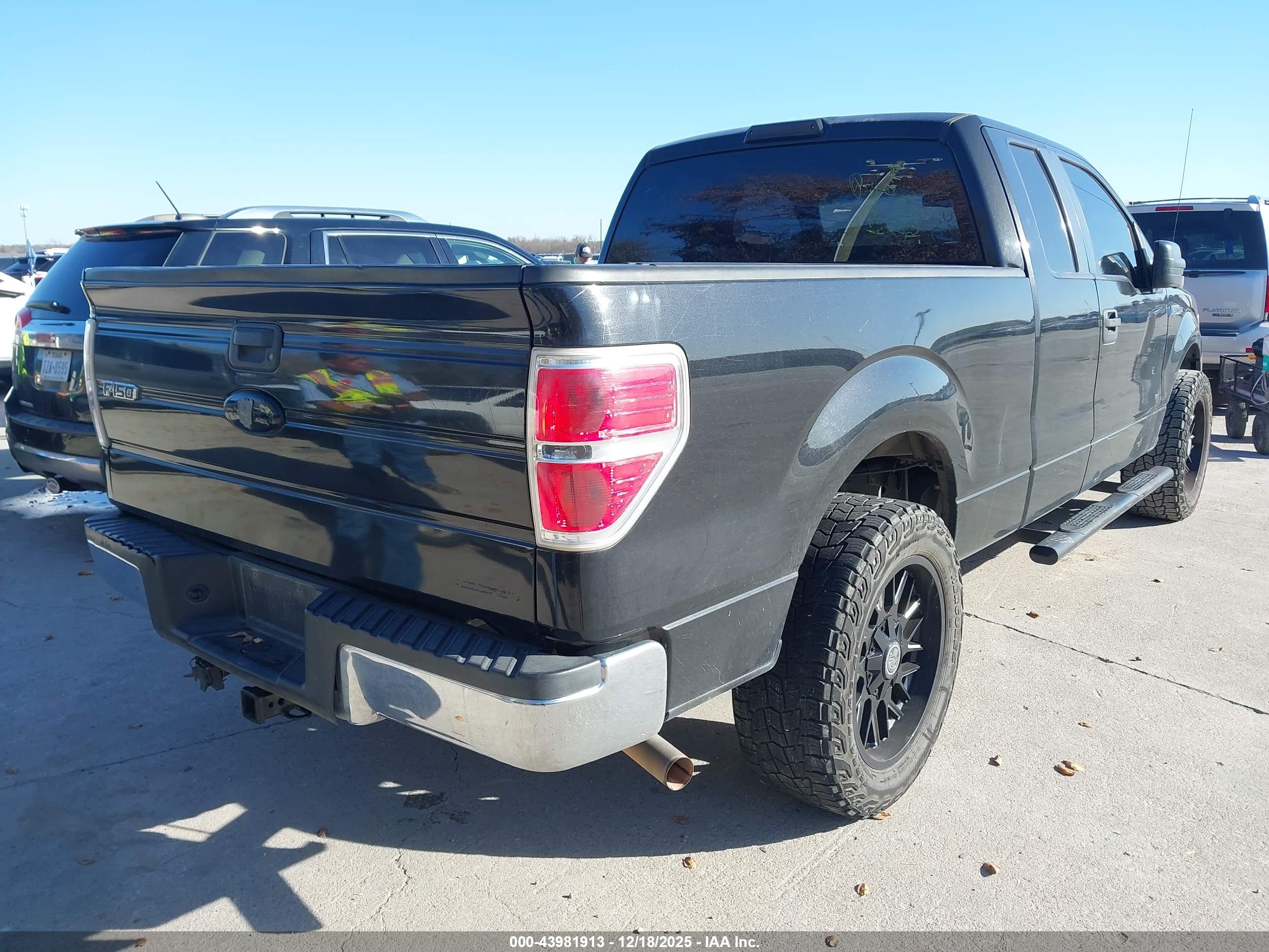 FORD F-150 image 4