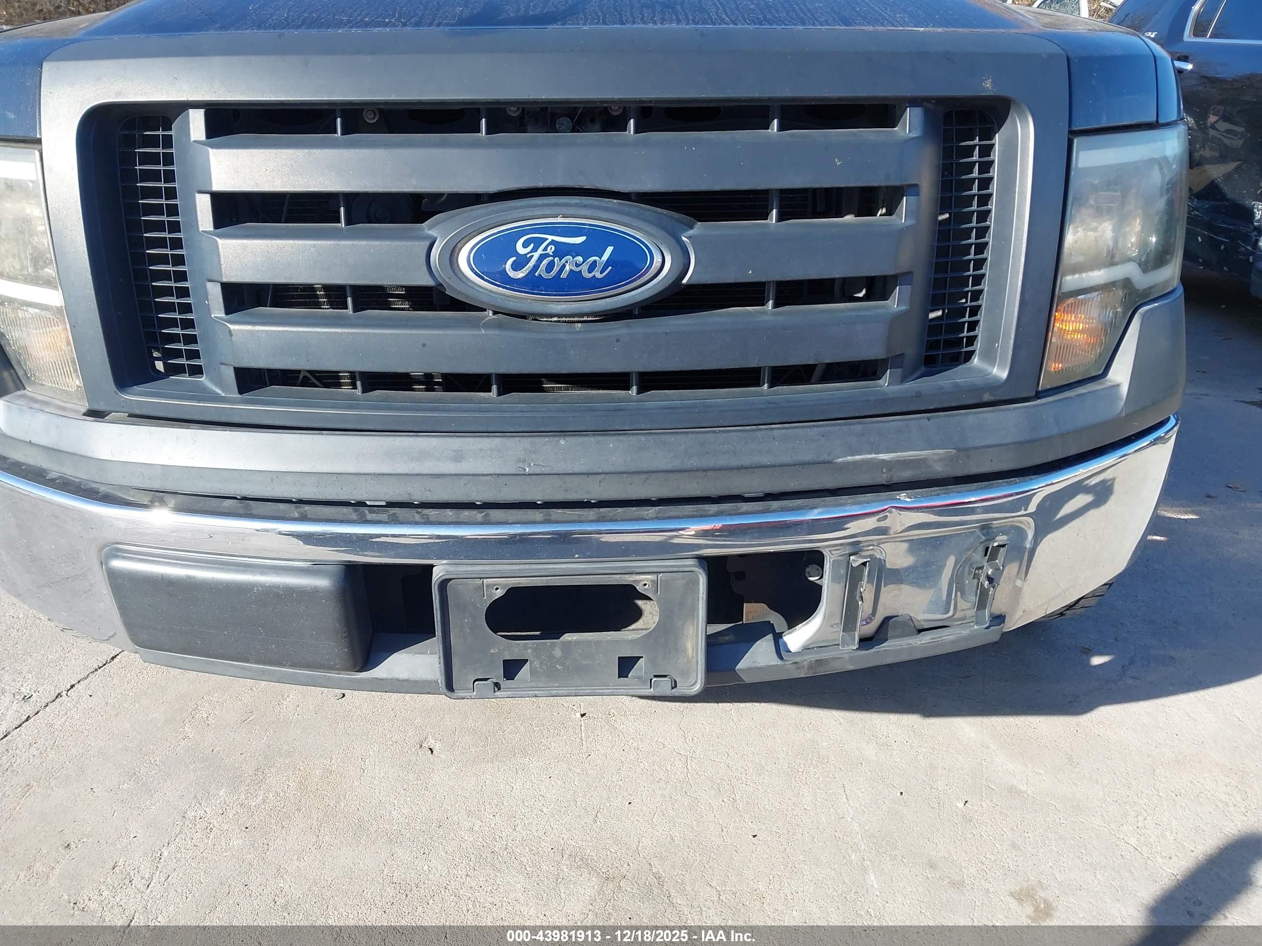 FORD F-150 image 6
