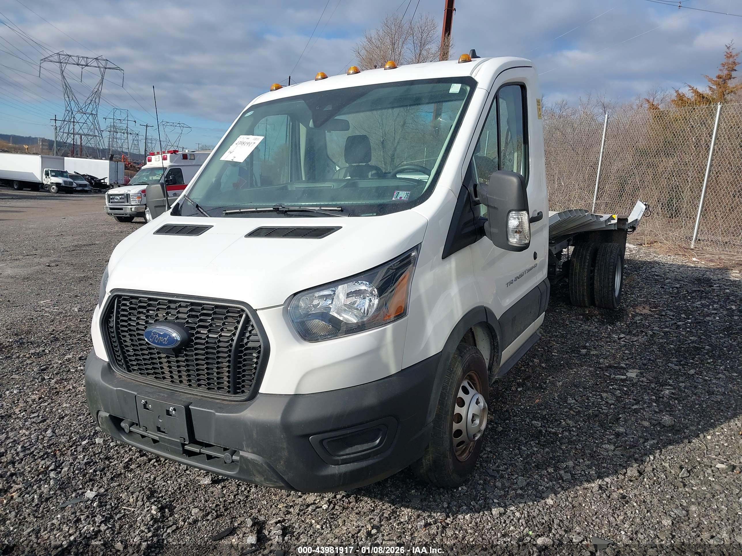FORD TRANSIT-350 image 2