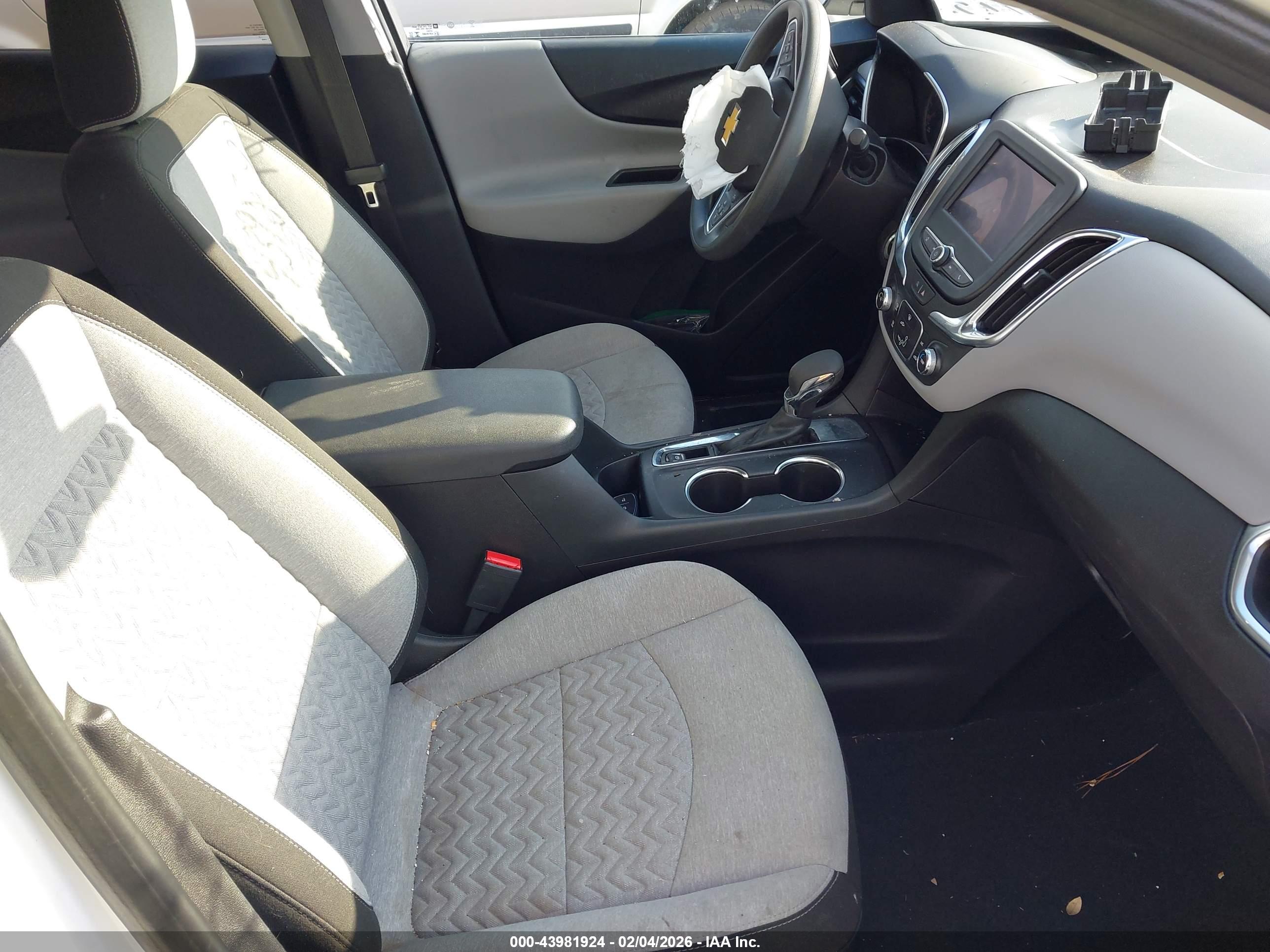 CHEVROLET EQUINOX image 5