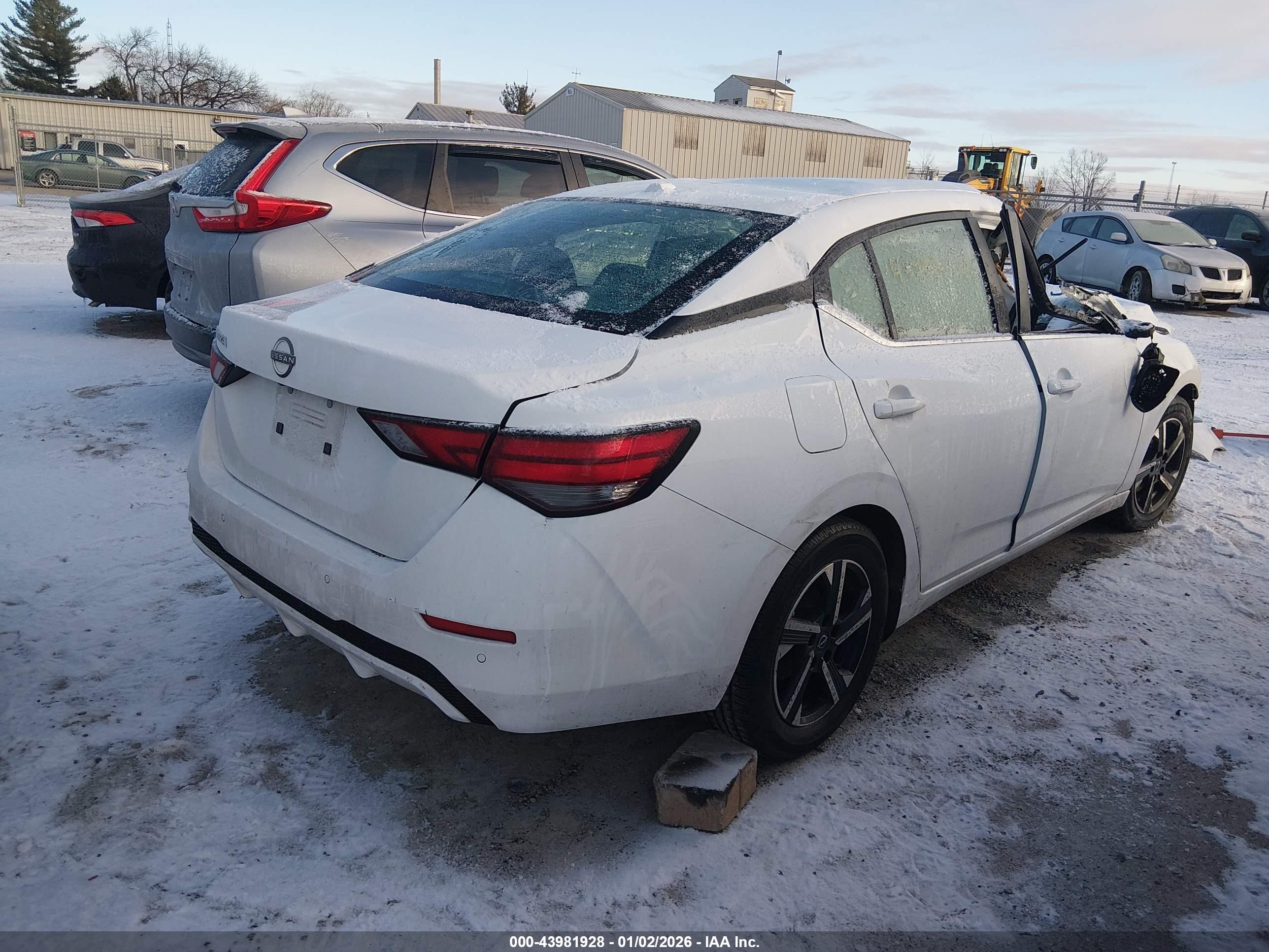 NISSAN SENTRA image 4