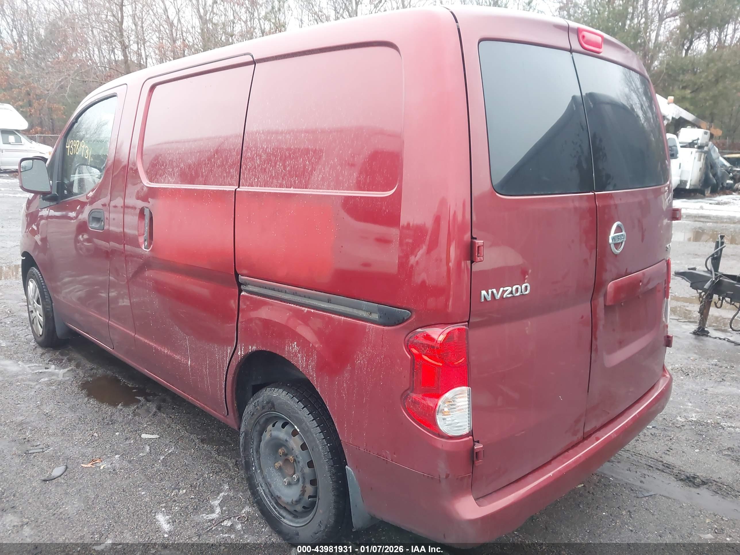 NISSAN NV200 image 3