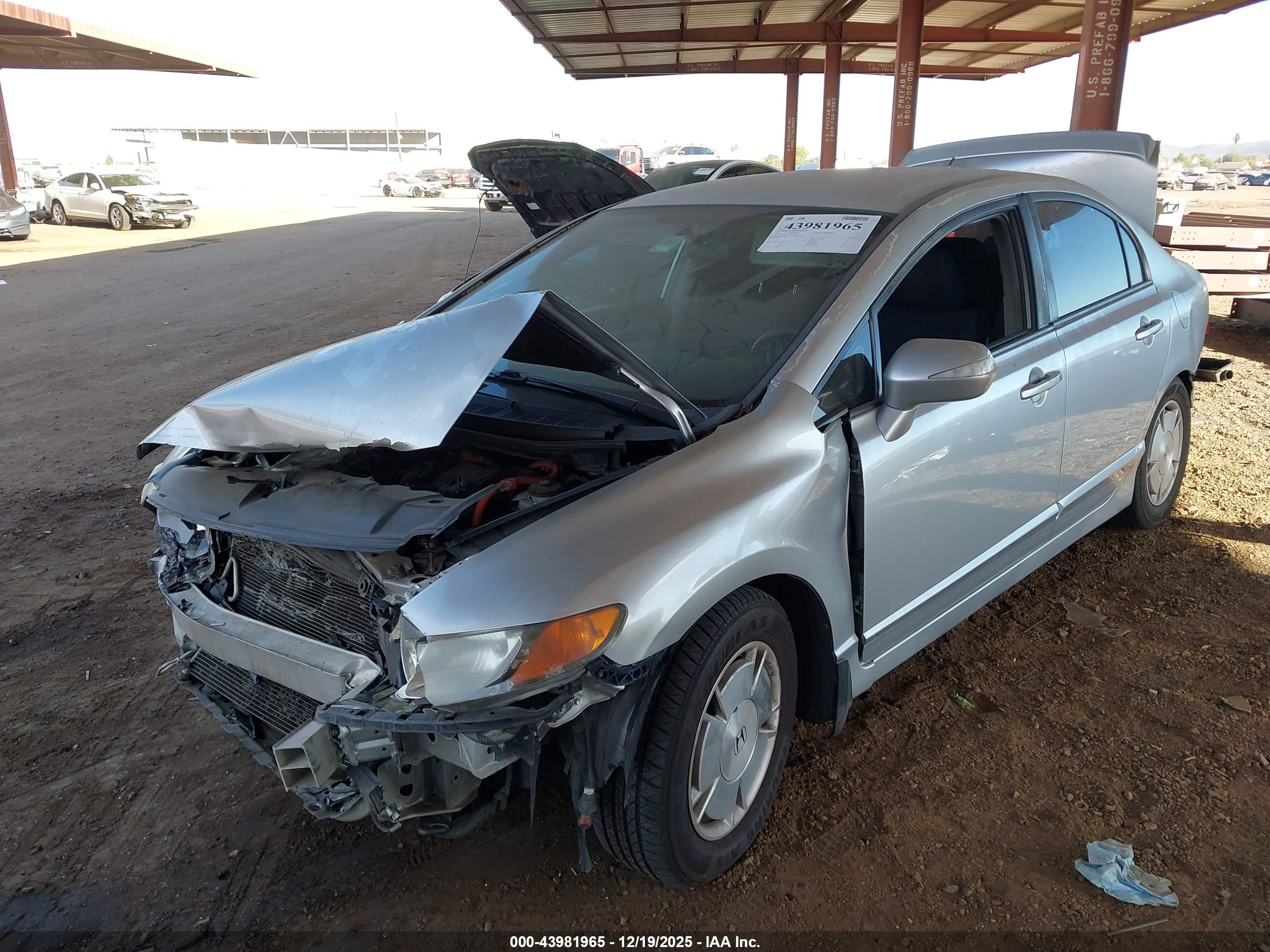 HONDA CIVIC image 2