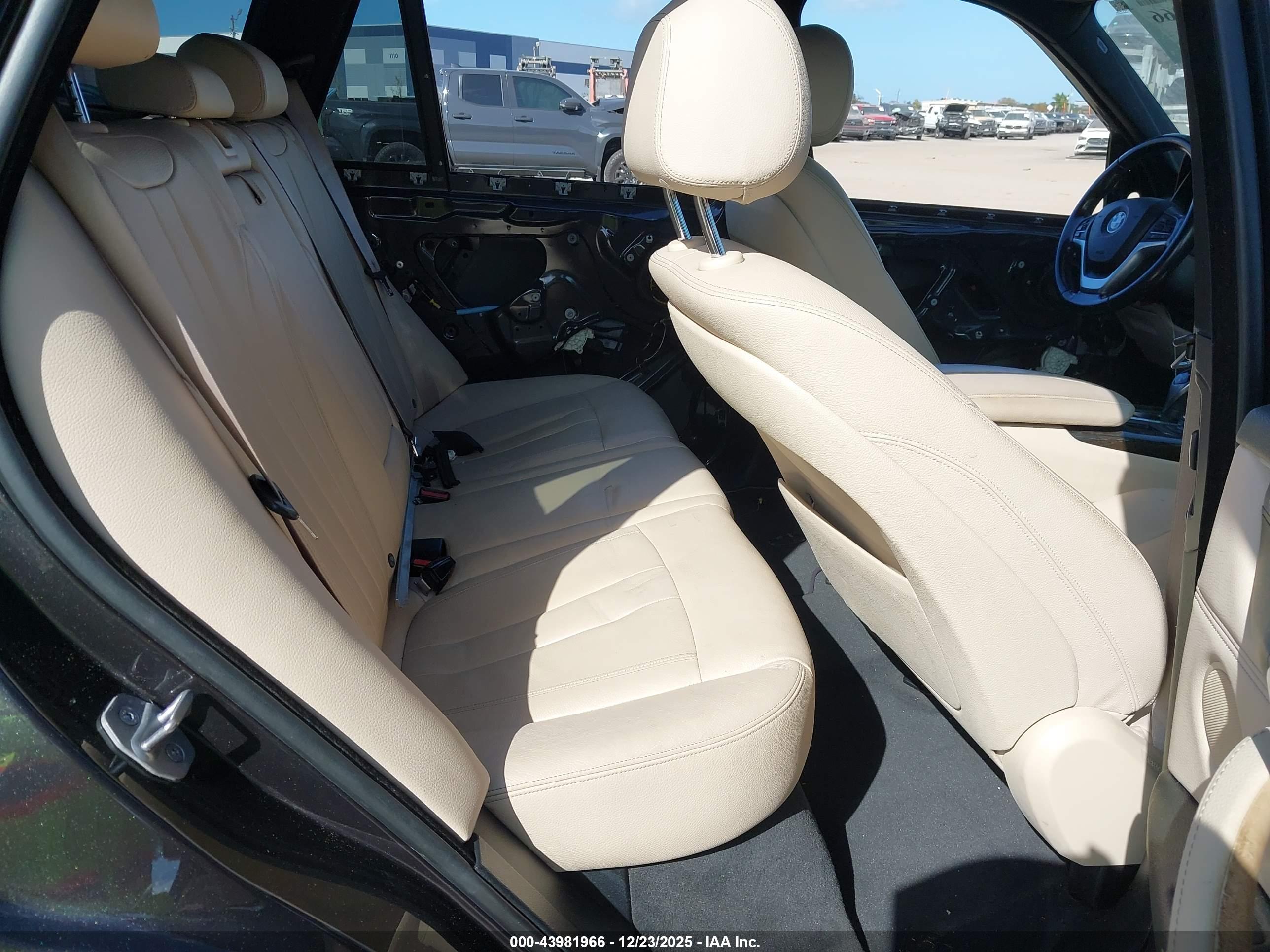 BMW X5 image 8