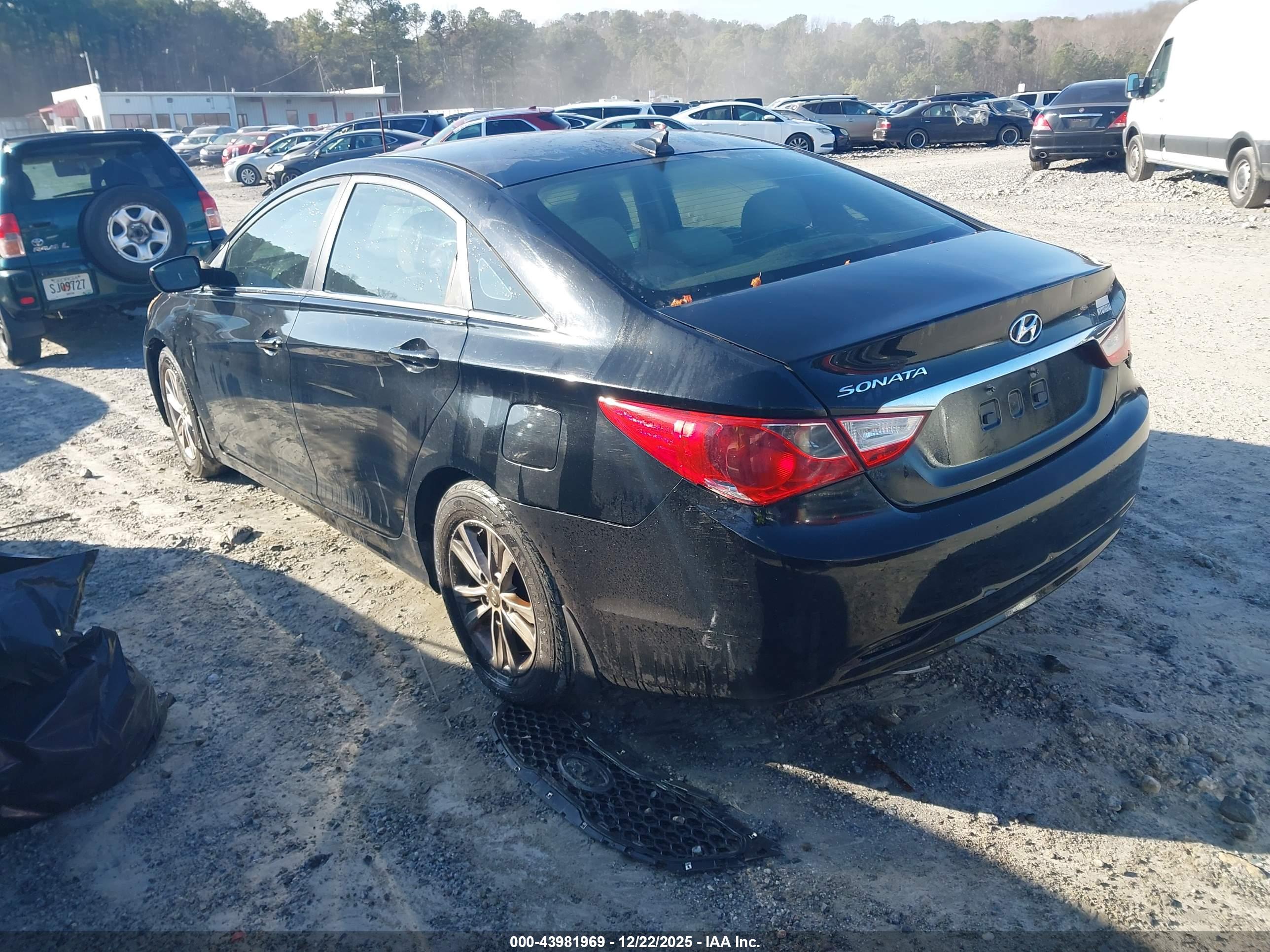 HYUNDAI SONATA image 3