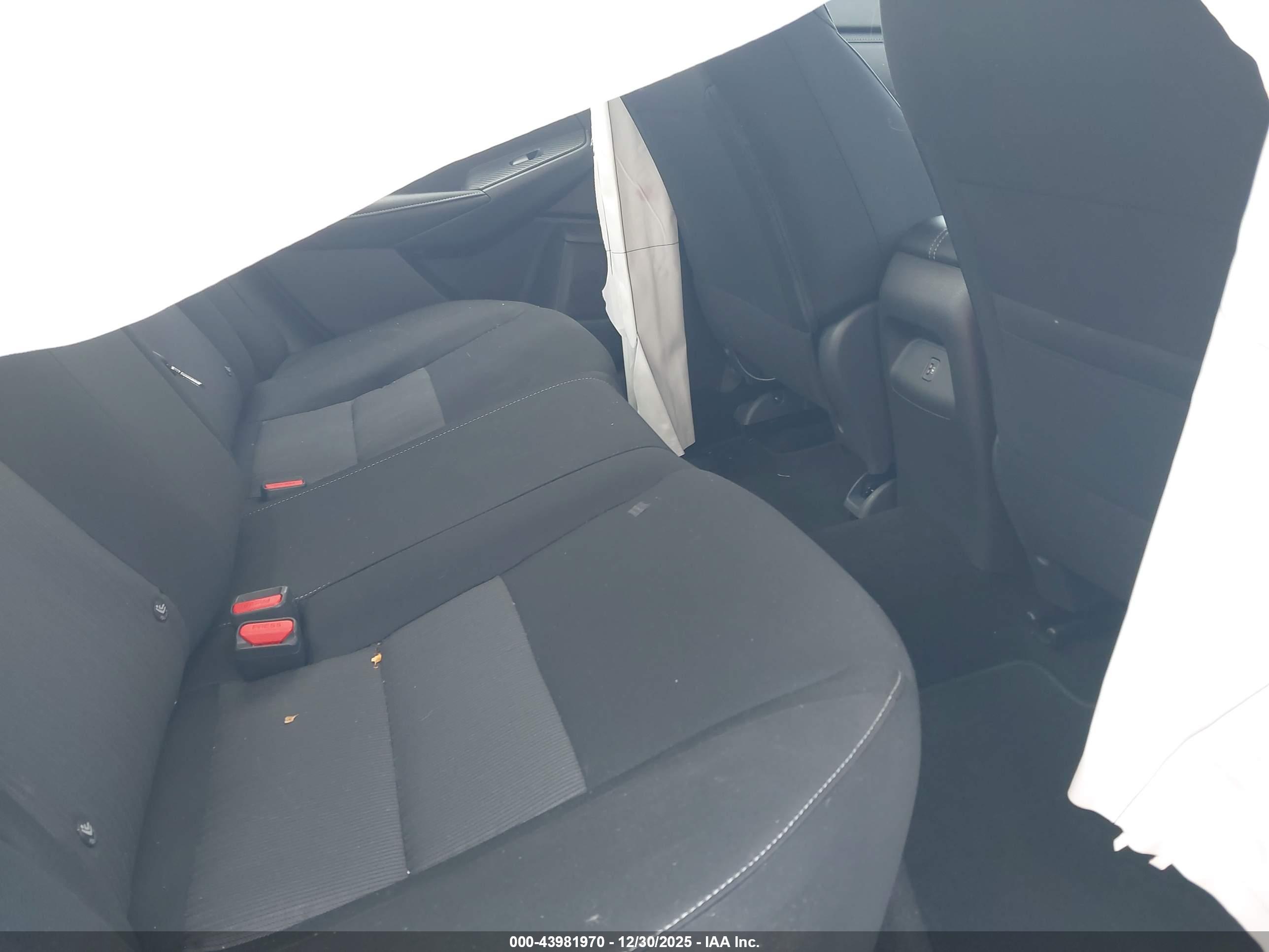 NISSAN SENTRA image 8