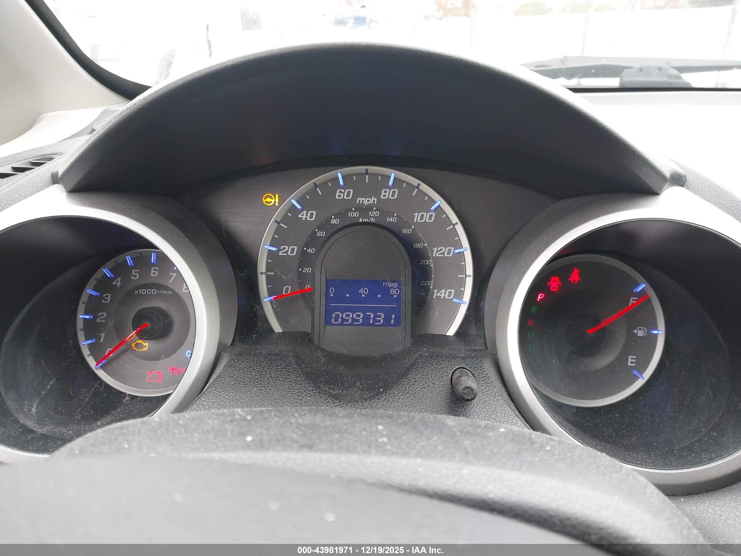 HONDA FIT image 7