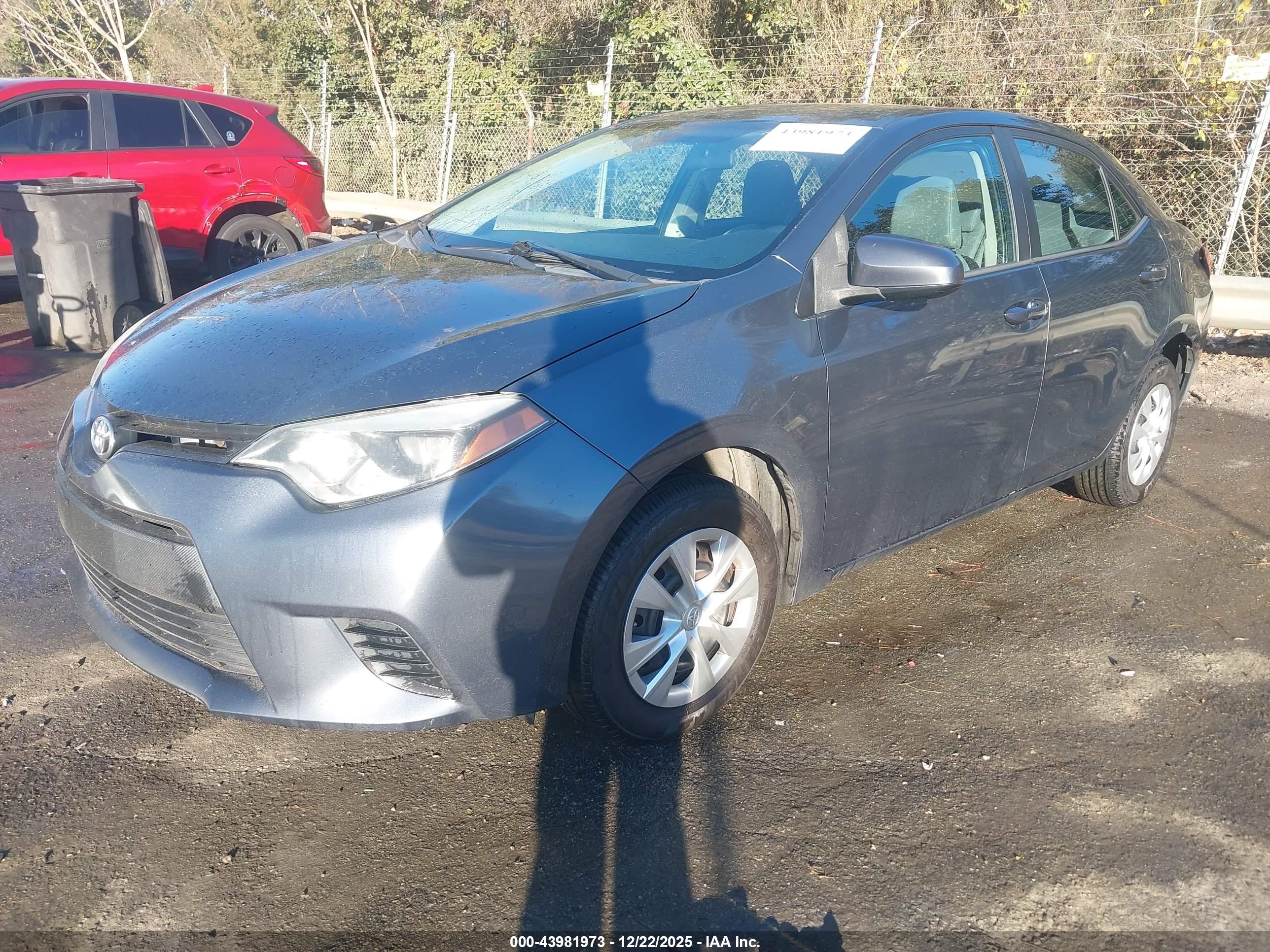 TOYOTA COROLLA image 2